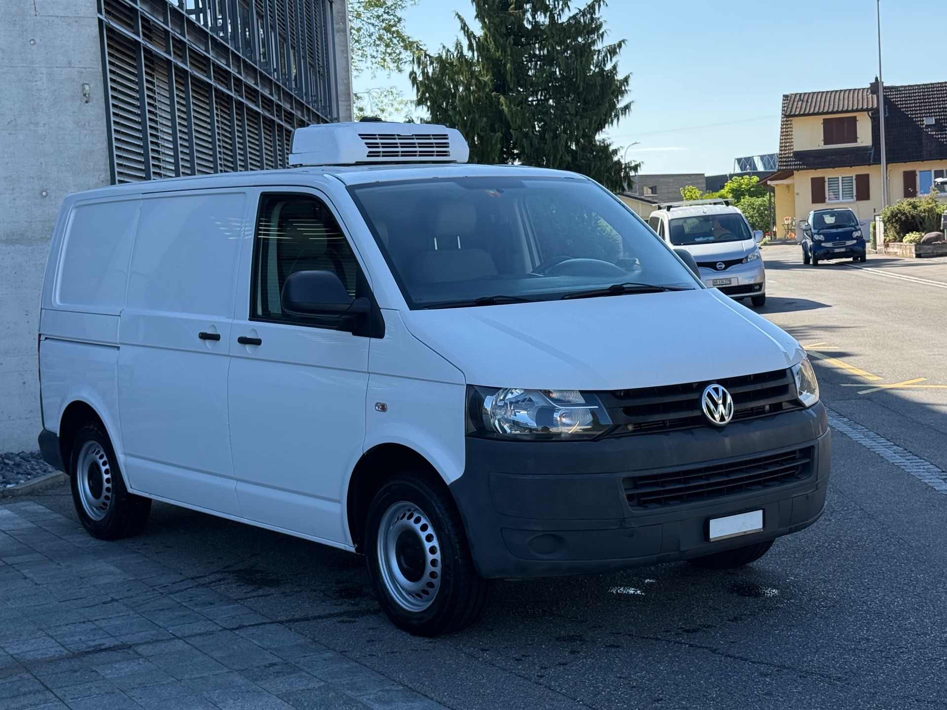 VW T5 2.0 TDI DSG-image-1