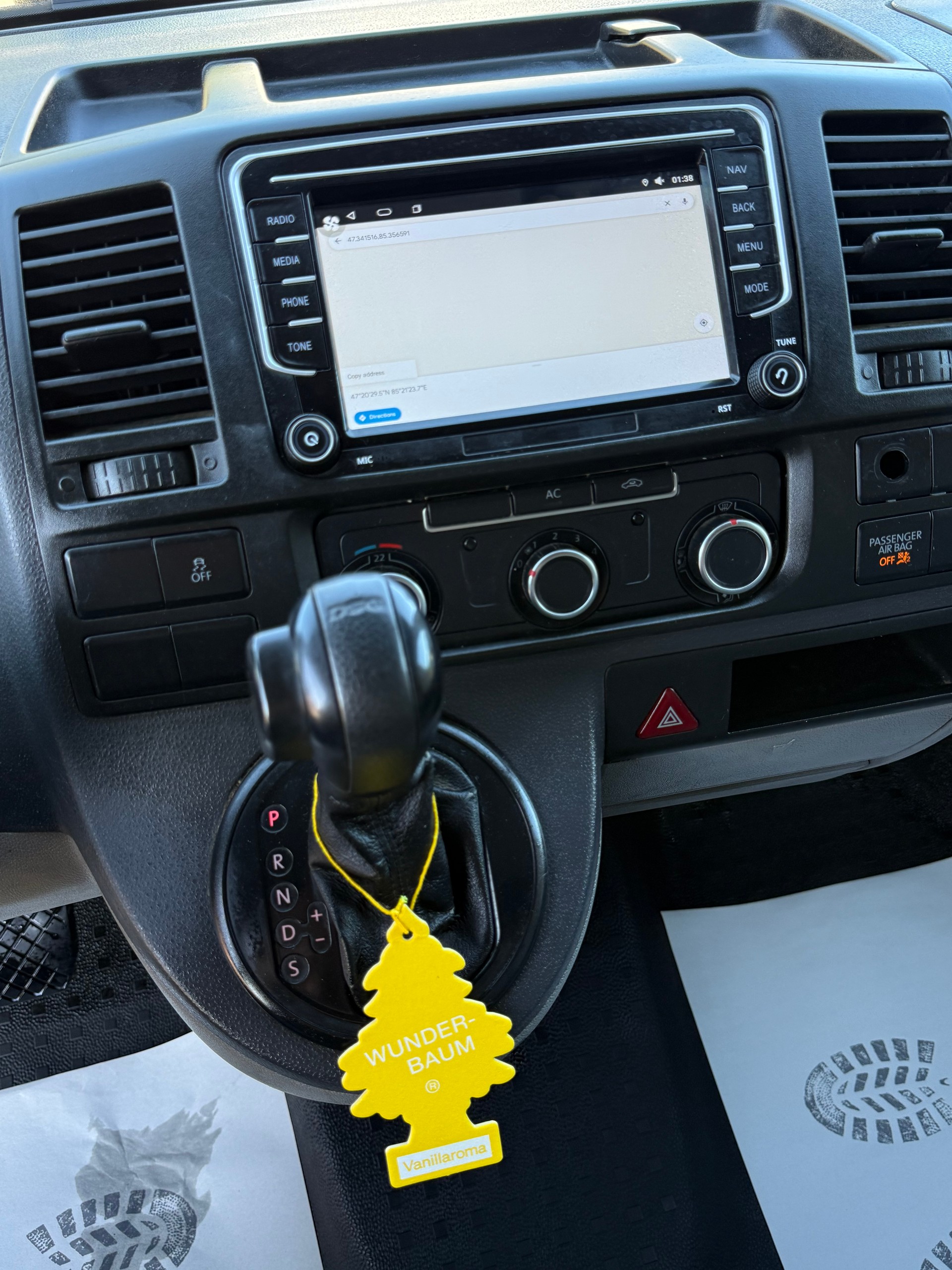 VW T5 2.0 TDI DSG-image-6