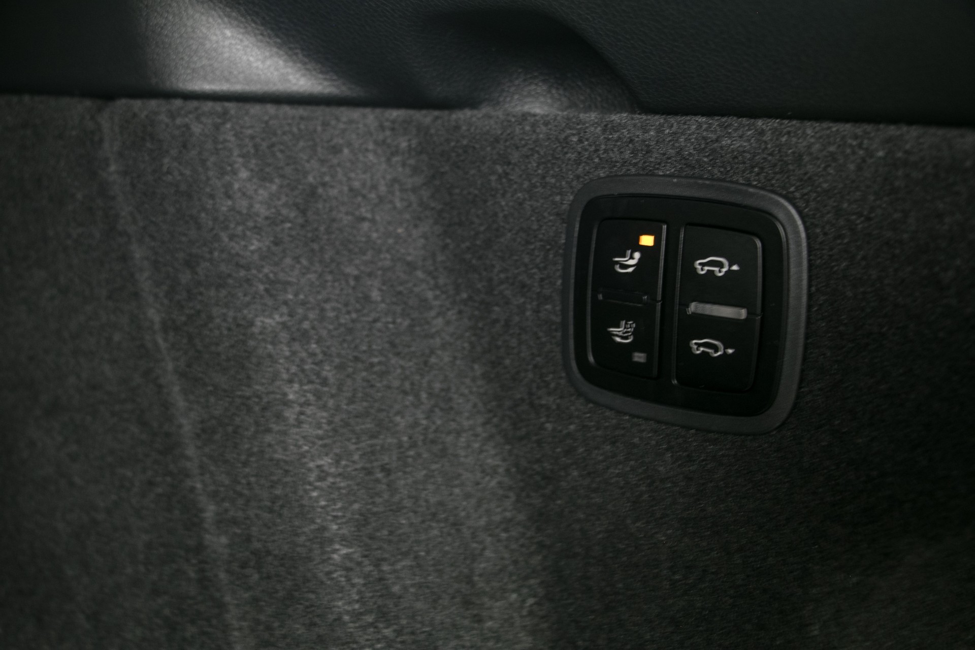 PORSCHE Macan S PDK-image-18