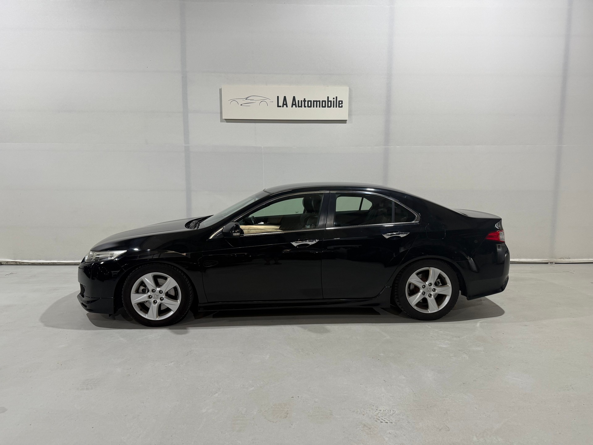 HONDA Accord 2.2 i-CTDi Type-S-image-2