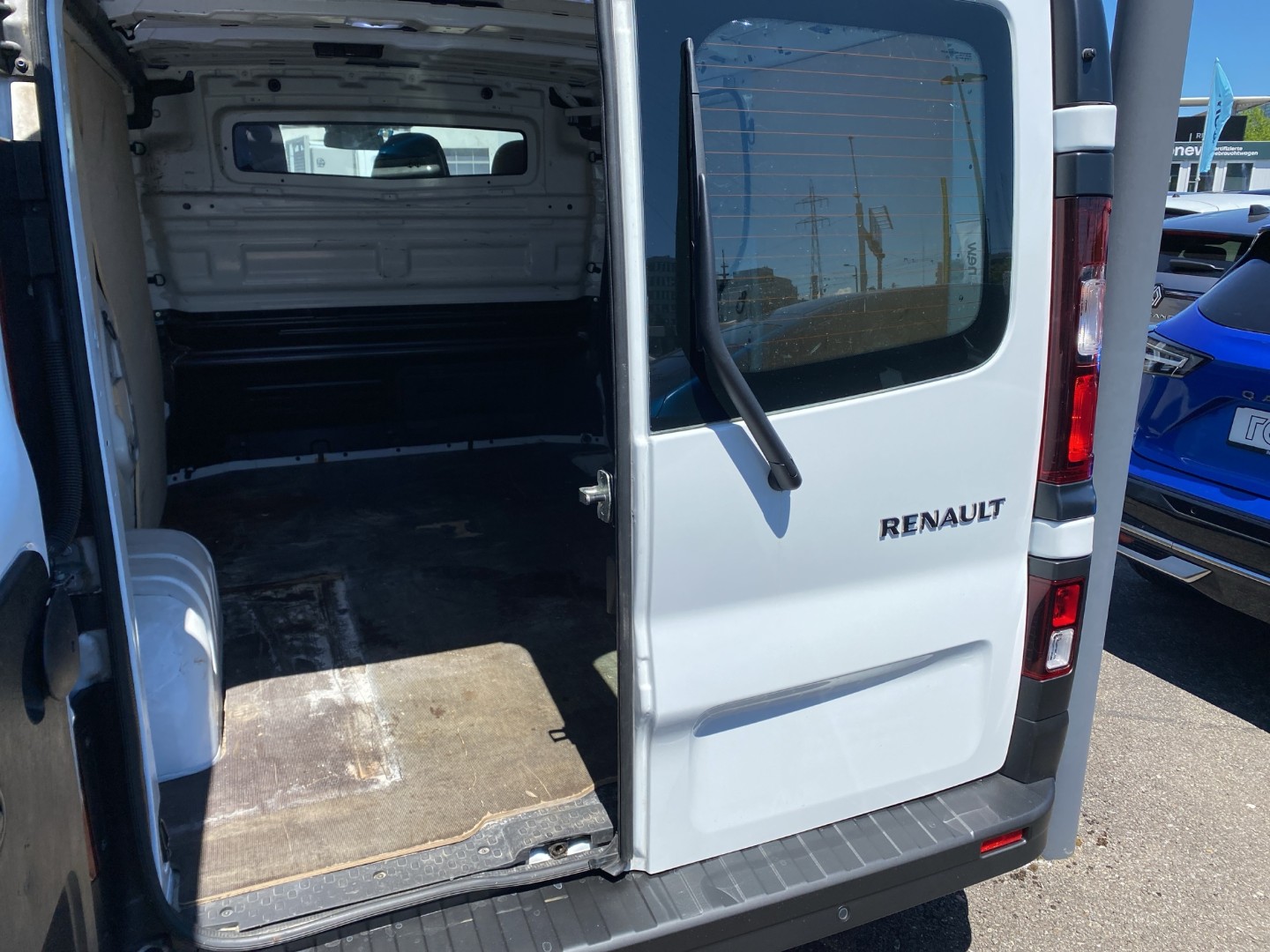 RENAULT Trafic 2.0 Blue dCi 150 Advance L1H1 EDC EN-image-19