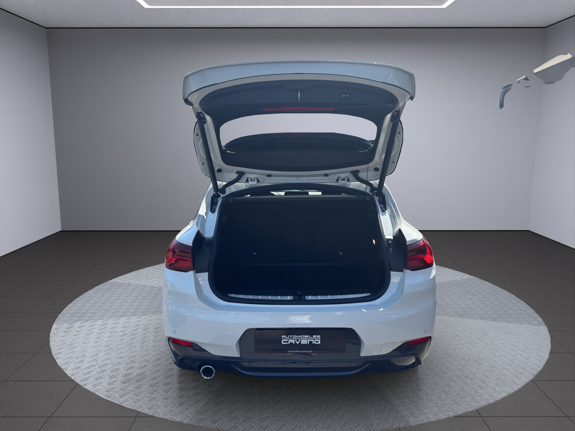 BMW X2 xDrive 25e M Sport Steptronic-image-17
