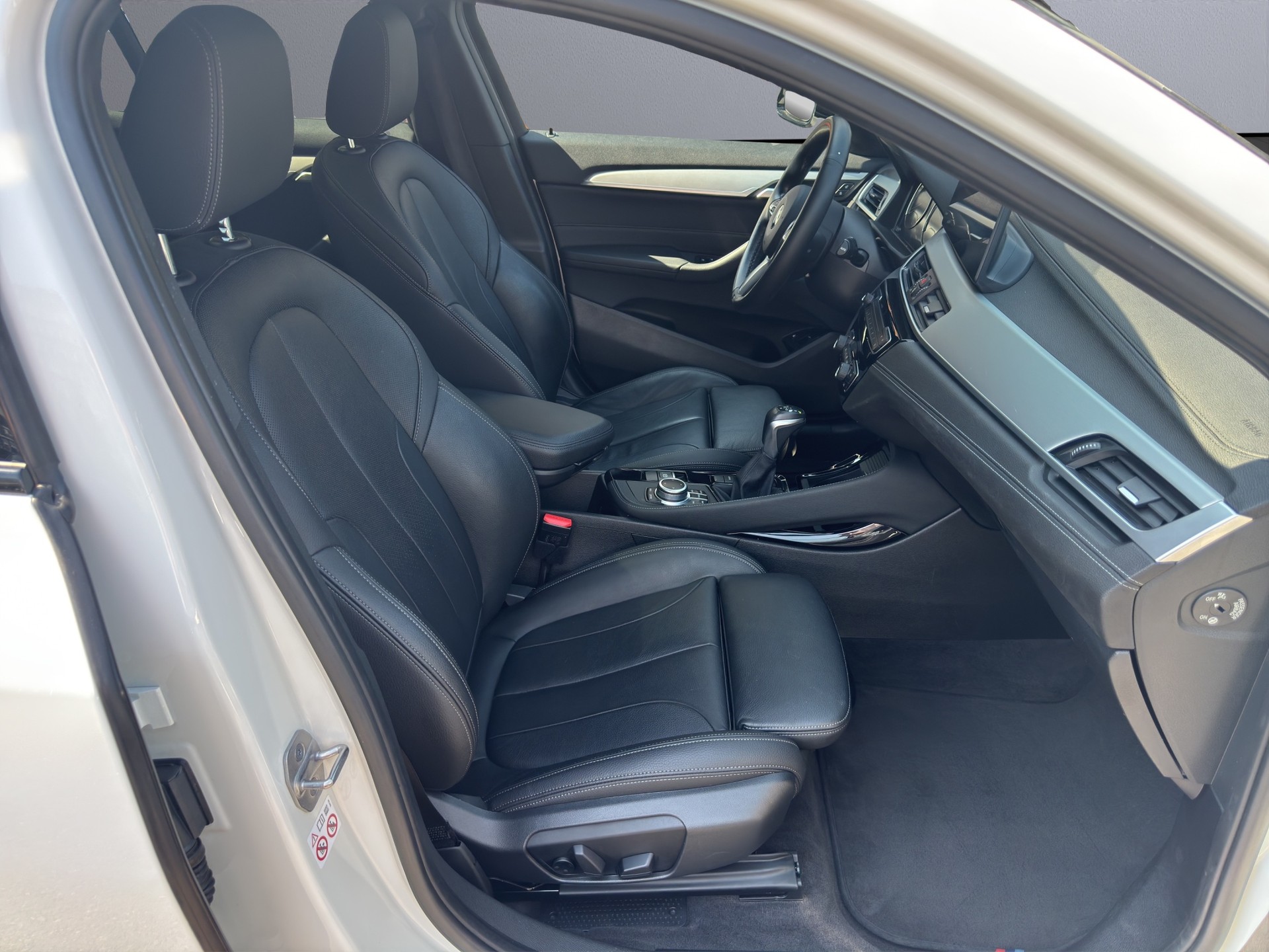 BMW X2 xDrive 25e M Sport Steptronic-image-15