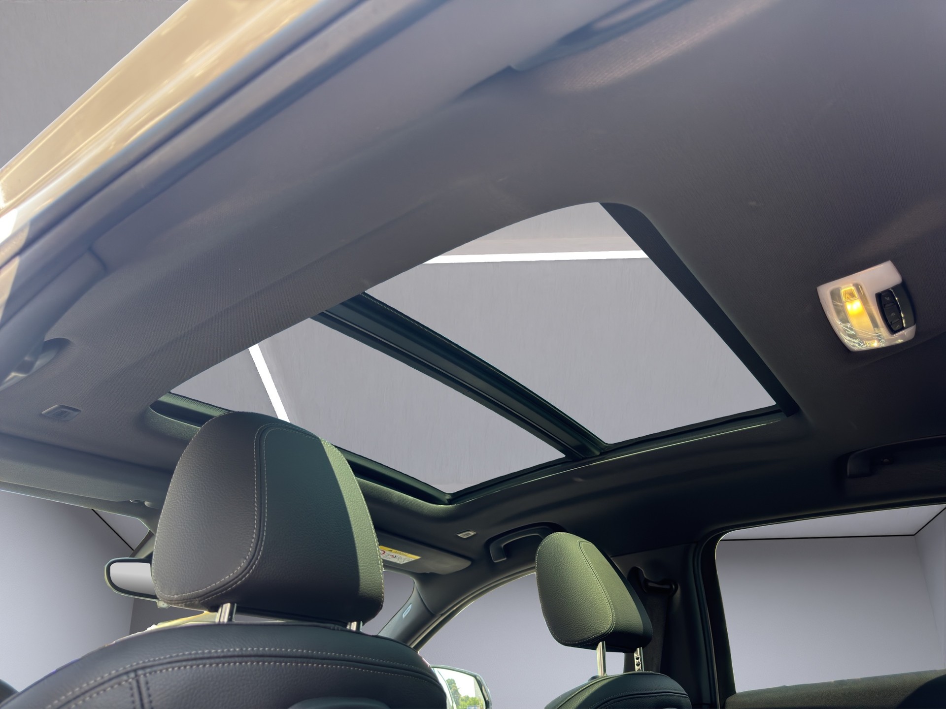 BMW X2 xDrive 25e M Sport Steptronic-image-18