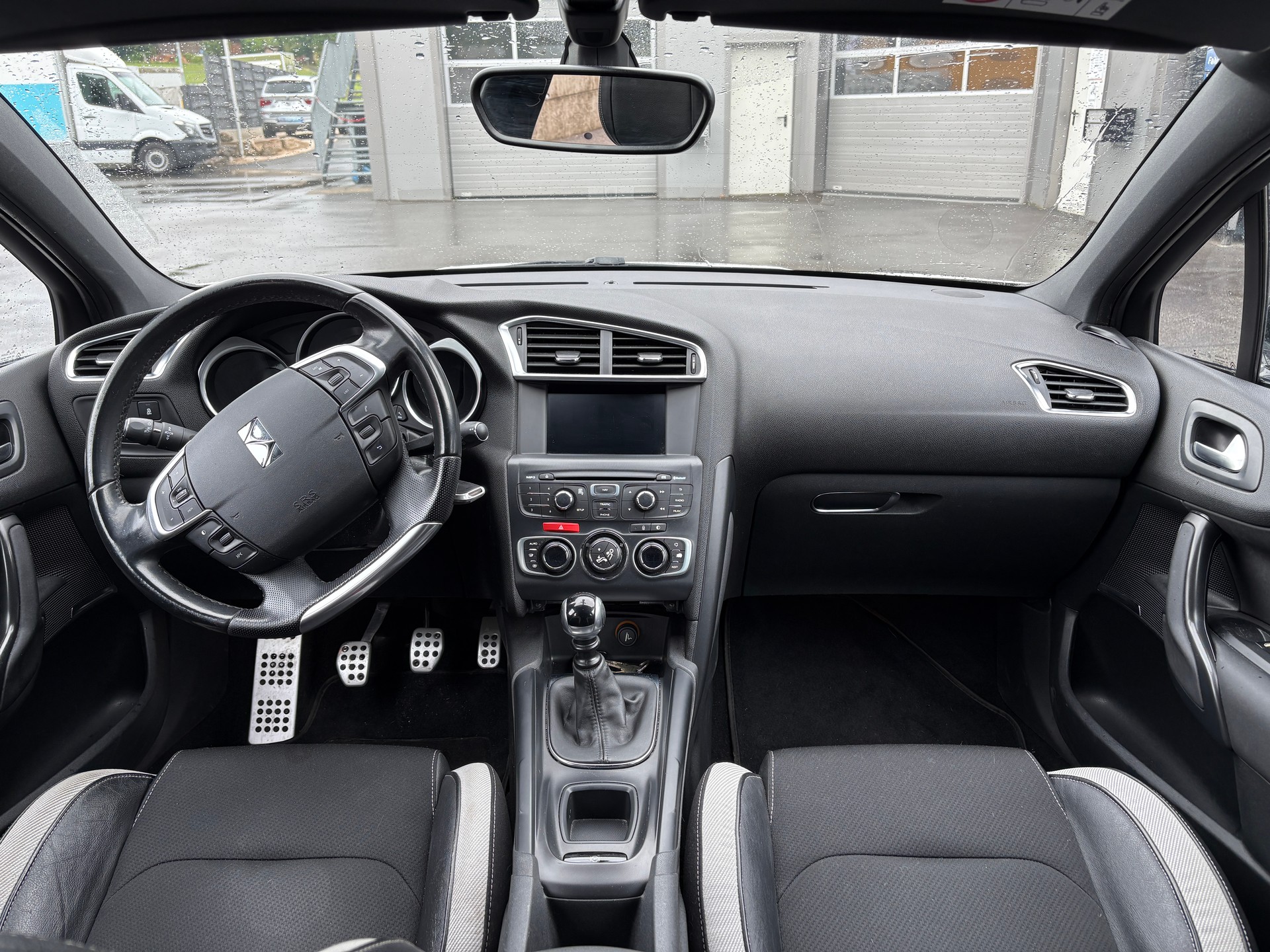 DS AUTOMOBILES 2.0 HDi Dark Top-image-5