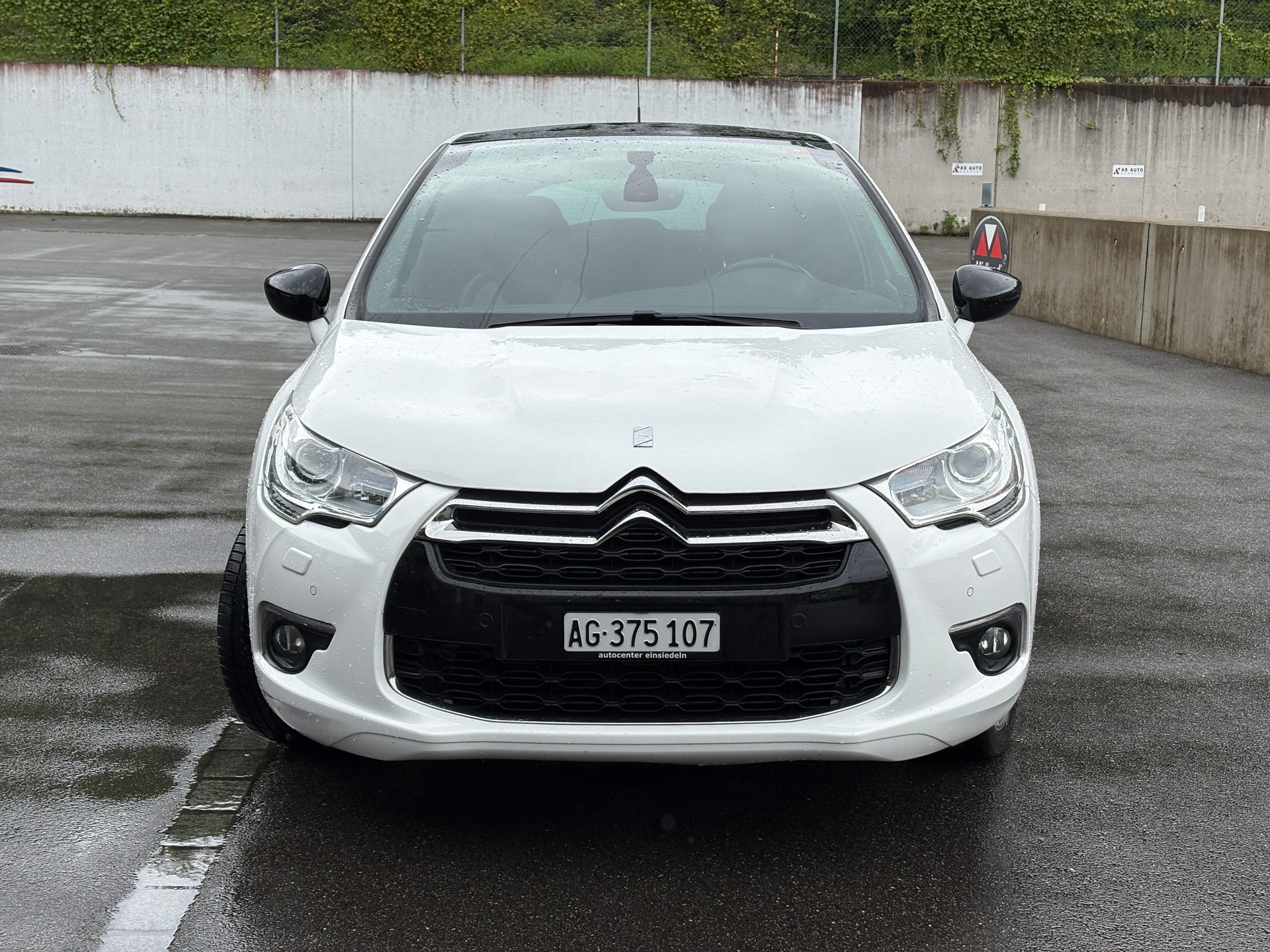 DS AUTOMOBILES 2.0 HDi Dark Top-image-1