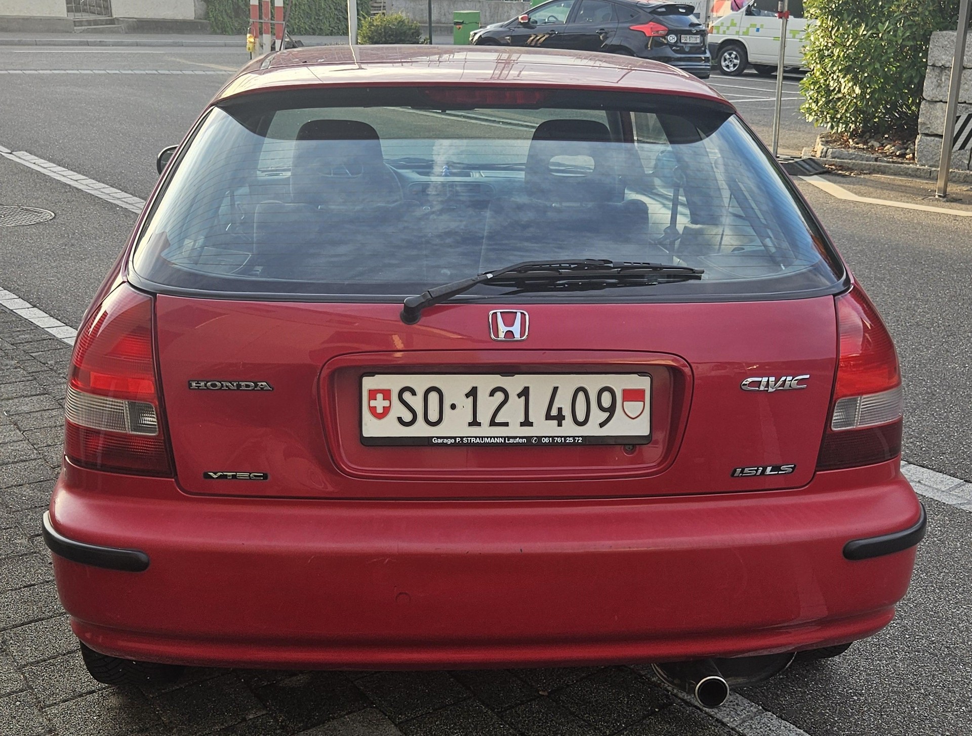 HONDA Civic 1.5i LS VTEC Swiss 2000-image-3