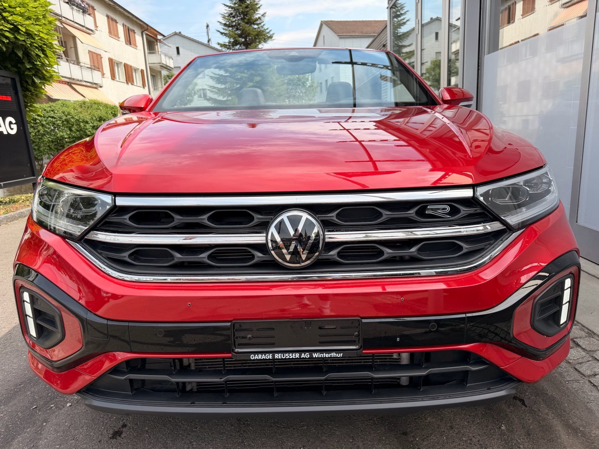VW T-Roc CABRIOLET 1.5 TSI 150PS R-LINE *** ANHÄNGEKUPPLUNG ***-image-1