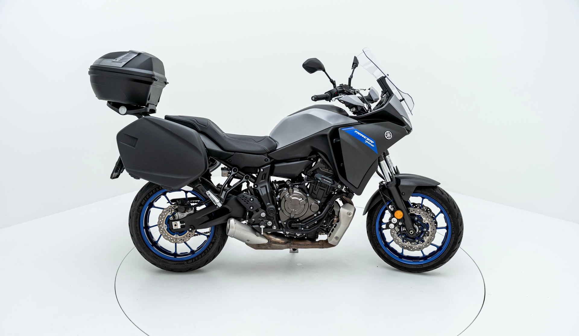 YAMAHA TRACER 7
