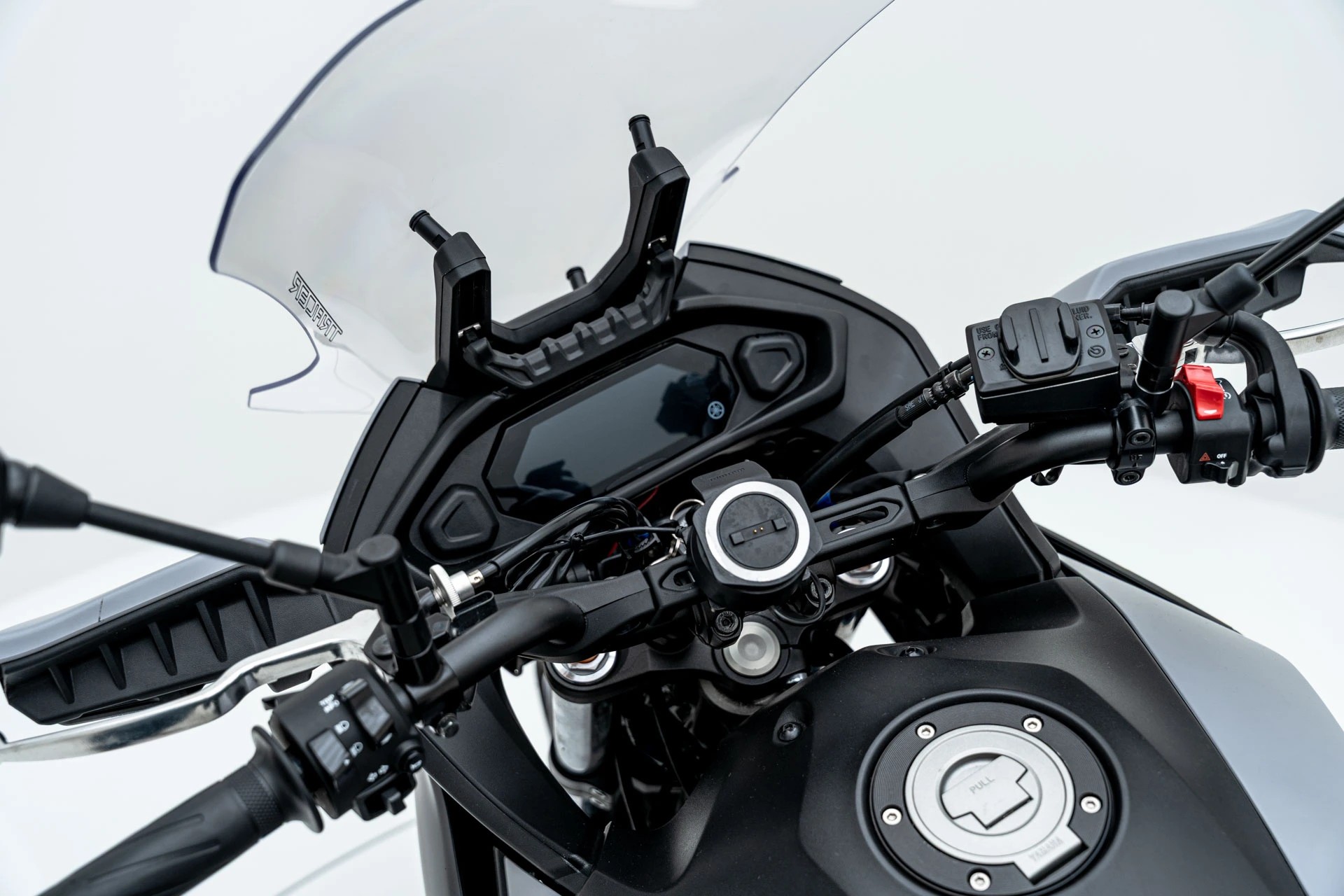 YAMAHA TRACER 7-image-7