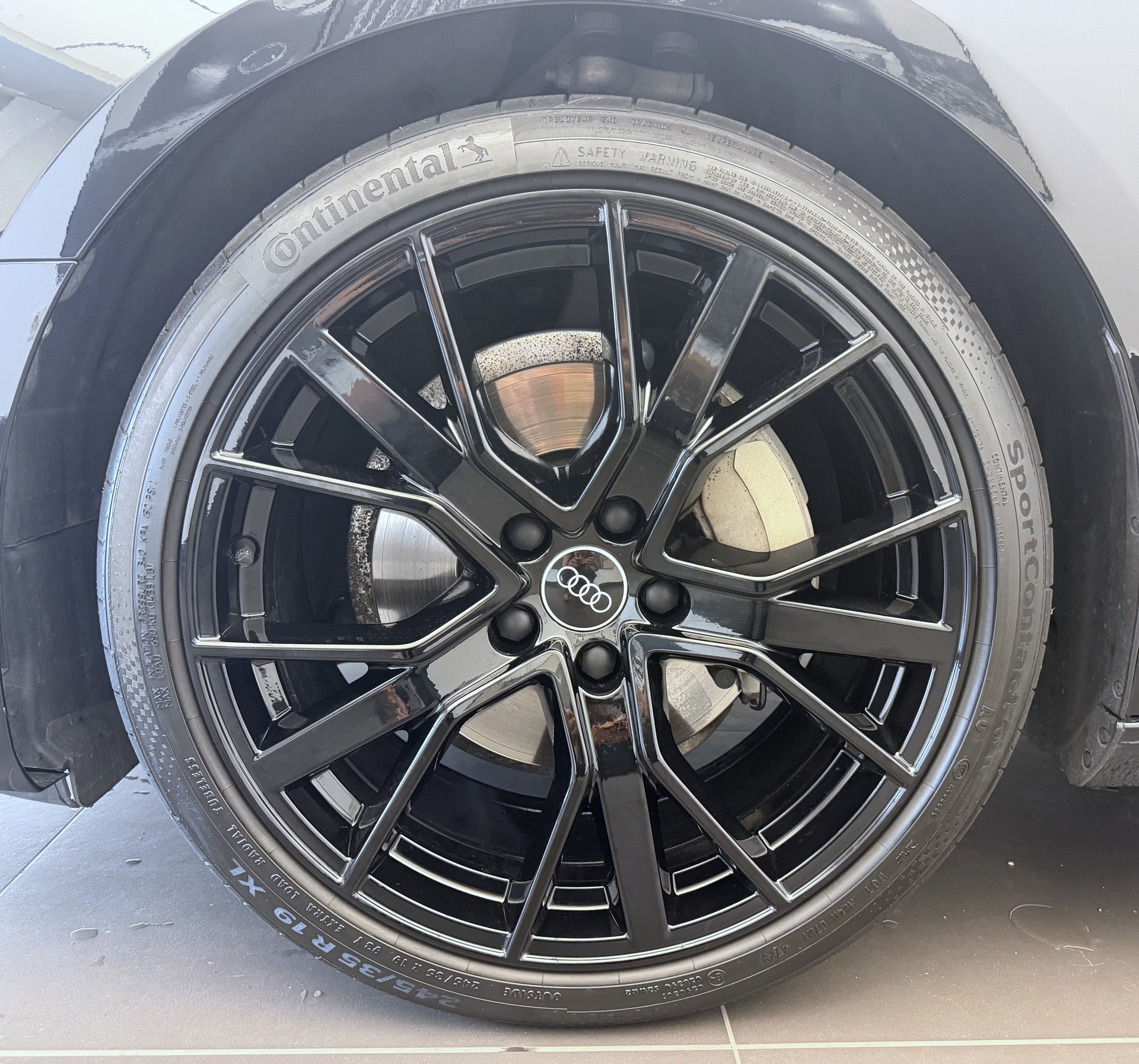 AUDI A4 Avant 40 TDI S line Attraction quattro S-tronic-showroom-element-2