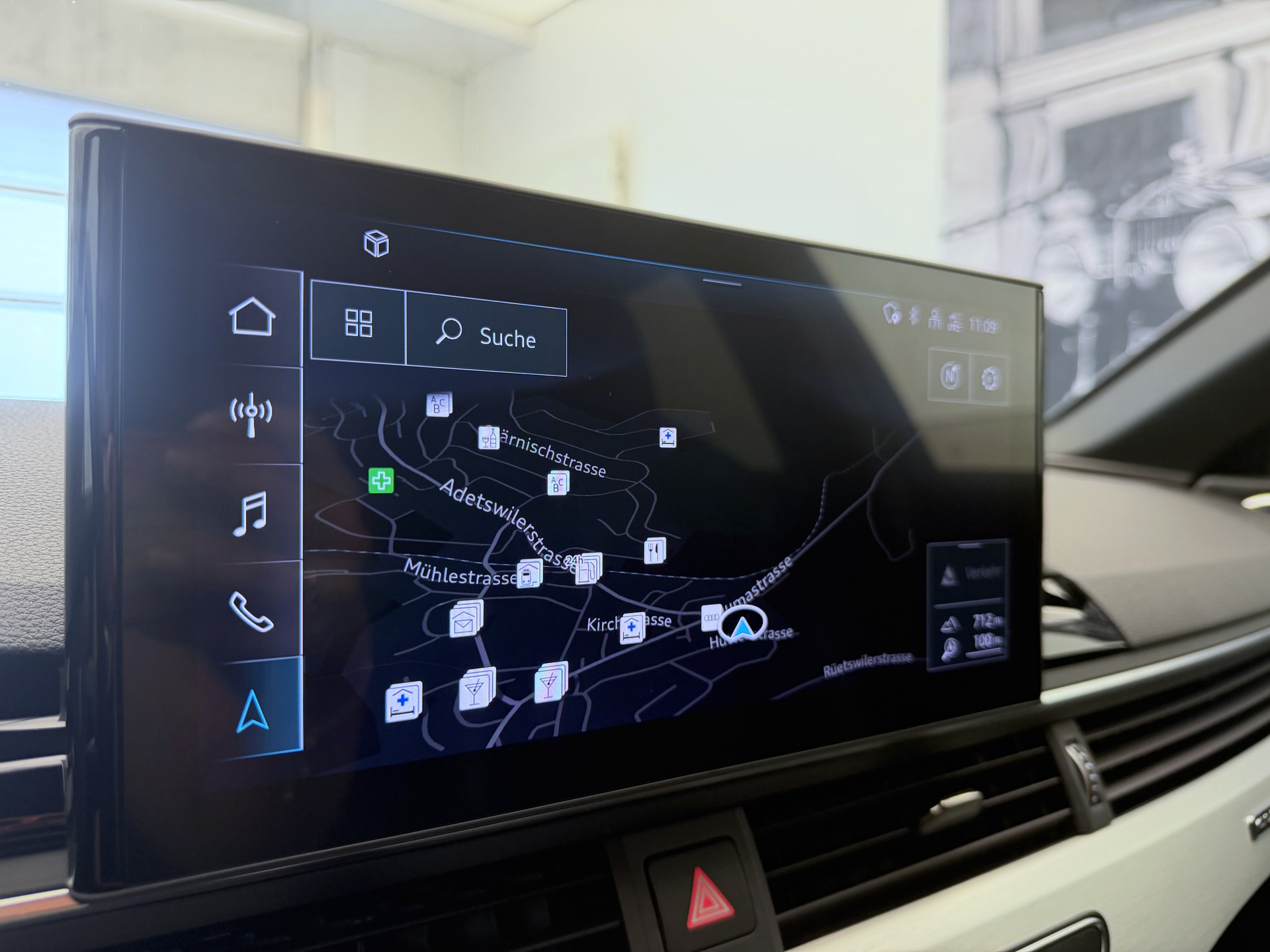 AUDI A4 Avant 40 TDI S line Attraction quattro S-tronic-image-15