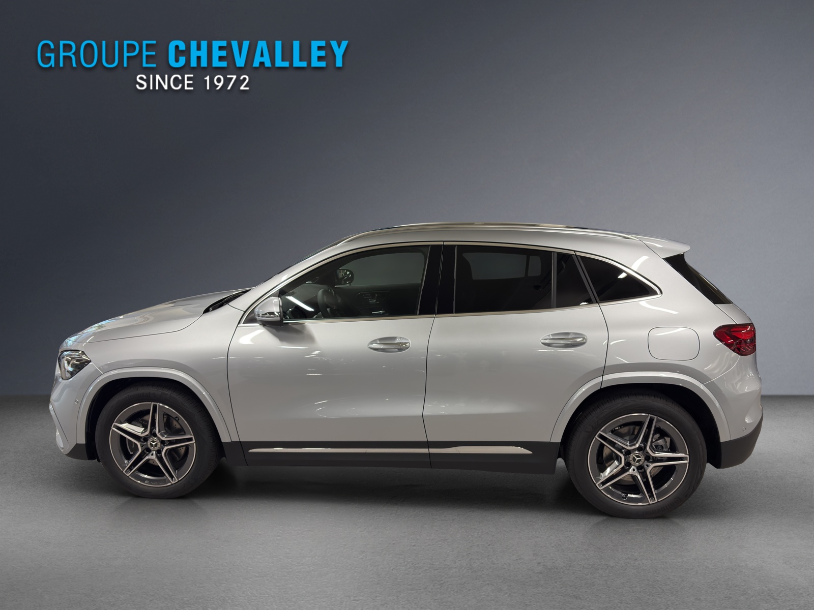 MERCEDES-BENZ GLA 220 4M-image-1
