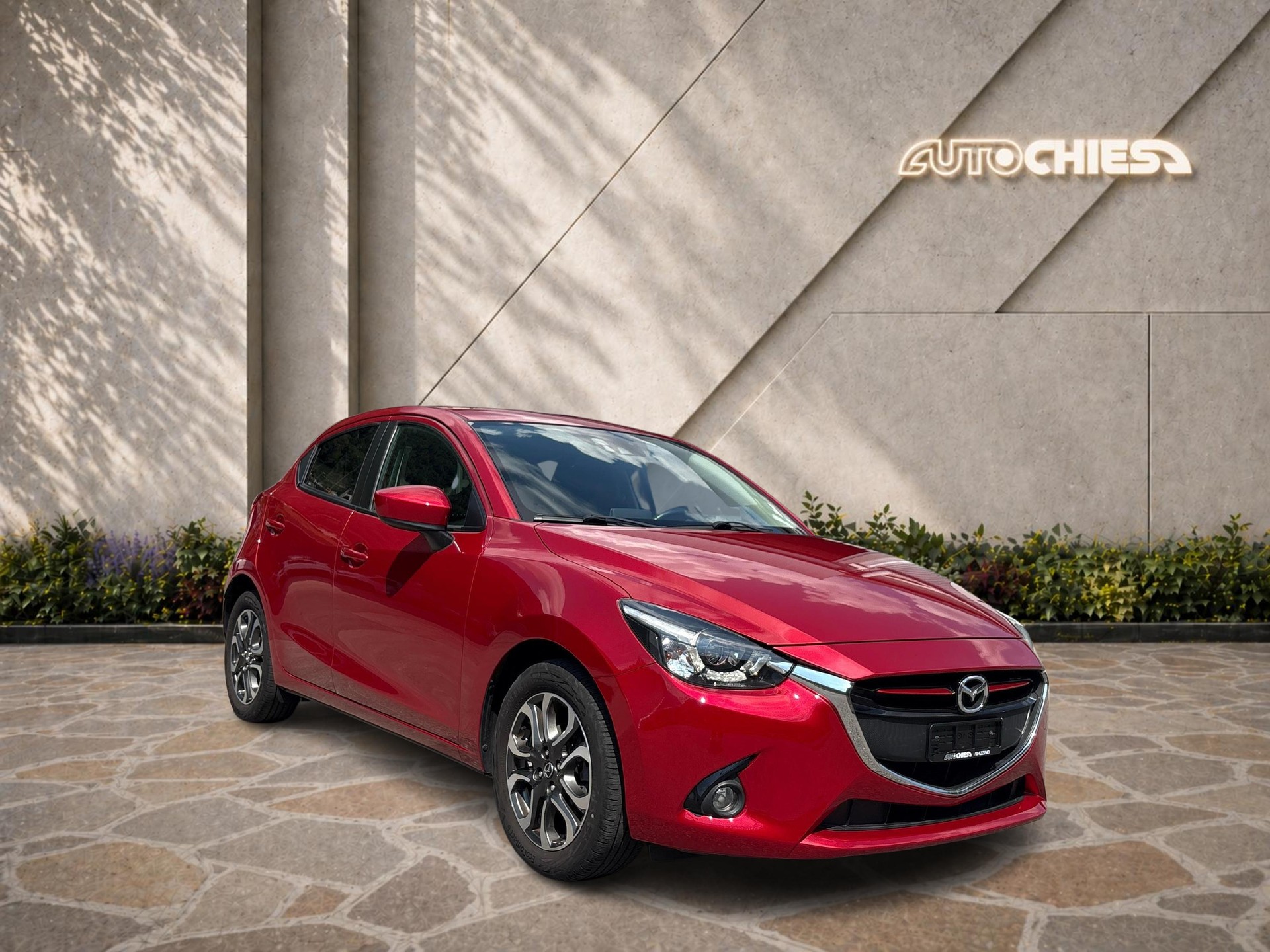 MAZDA 2 1.5 90 Revolution-image-6