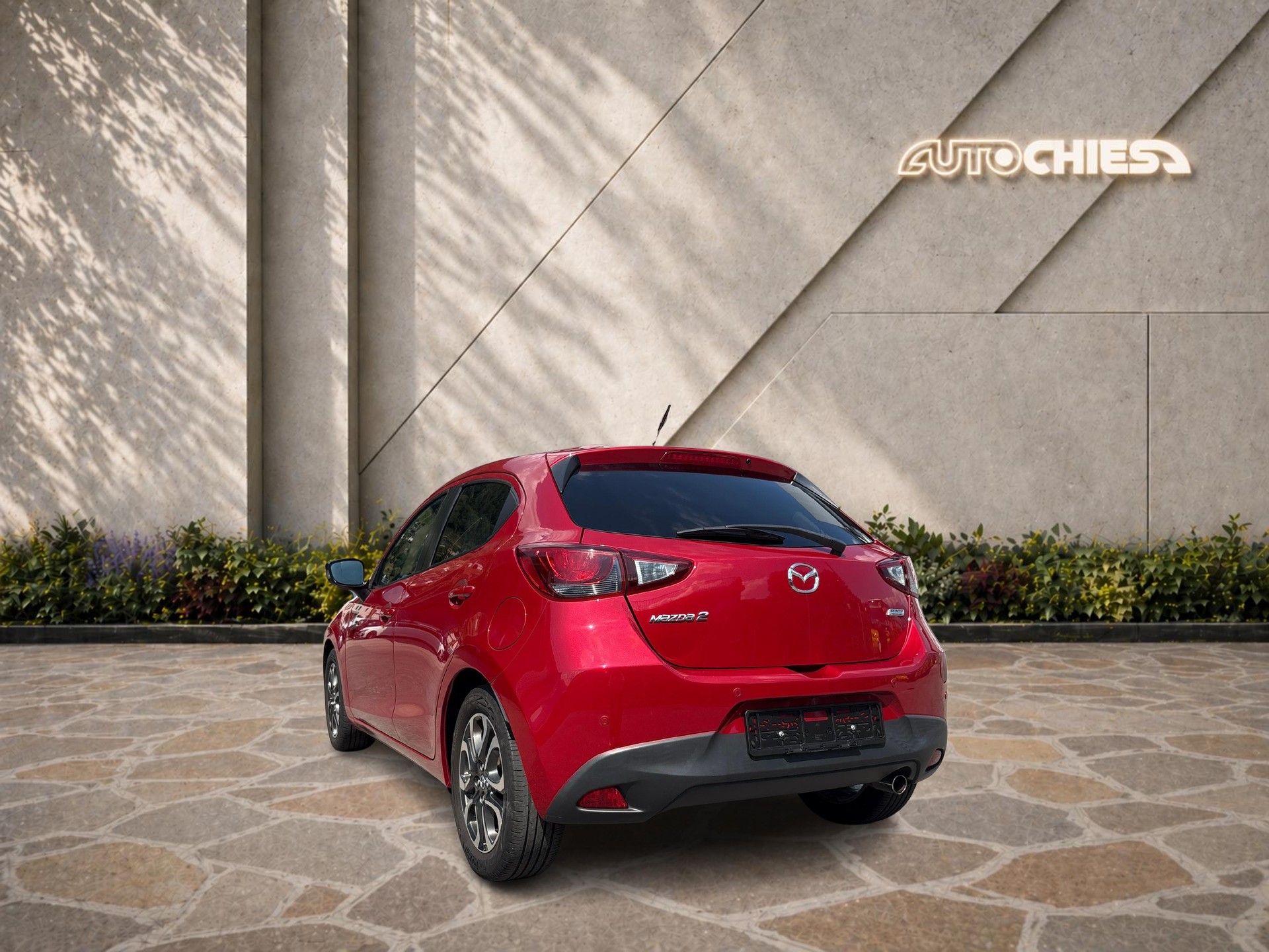 MAZDA 2 1.5 90 Revolution-image-2