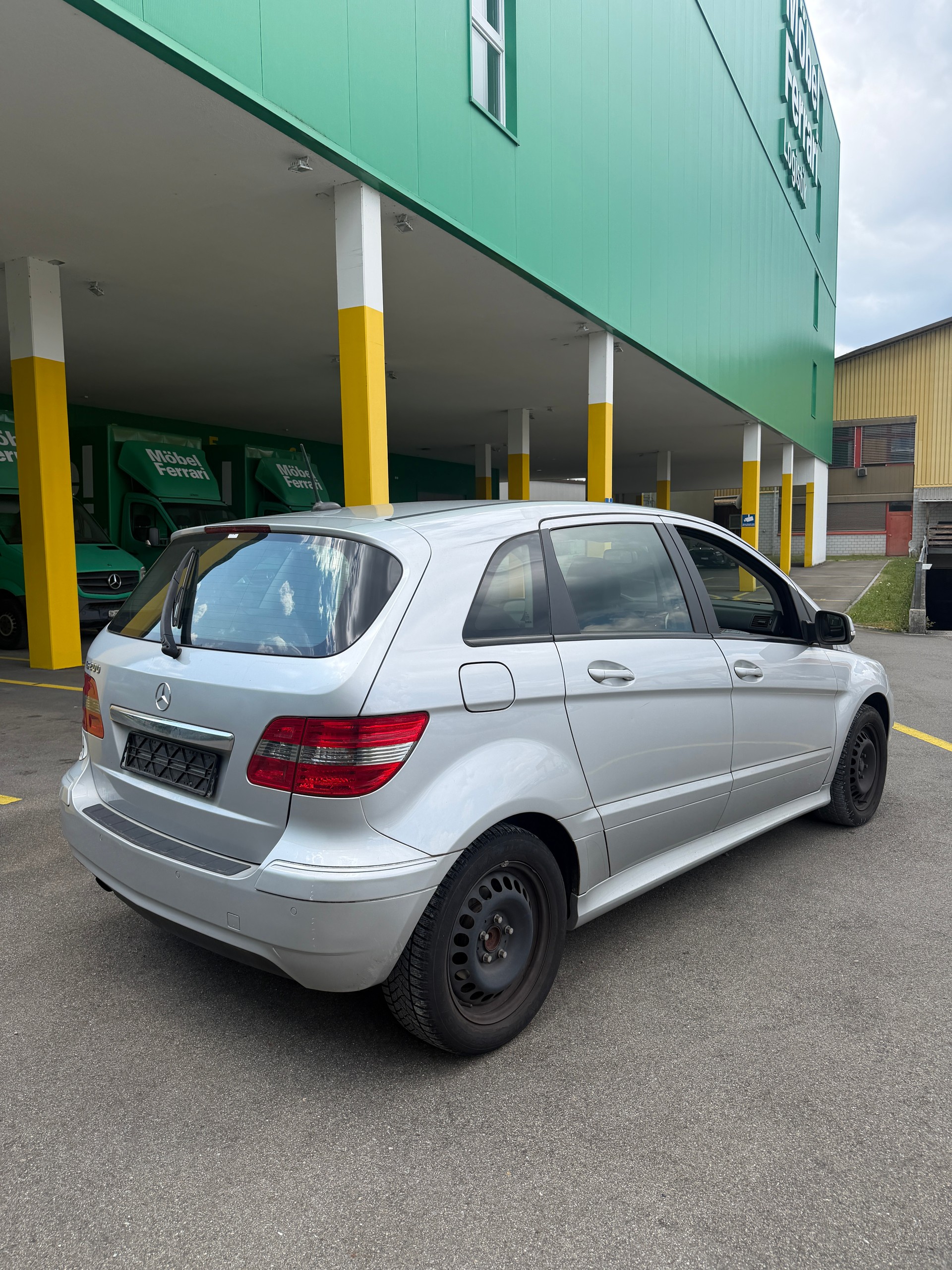 MERCEDES-BENZ B 200 Autotronic-image-6