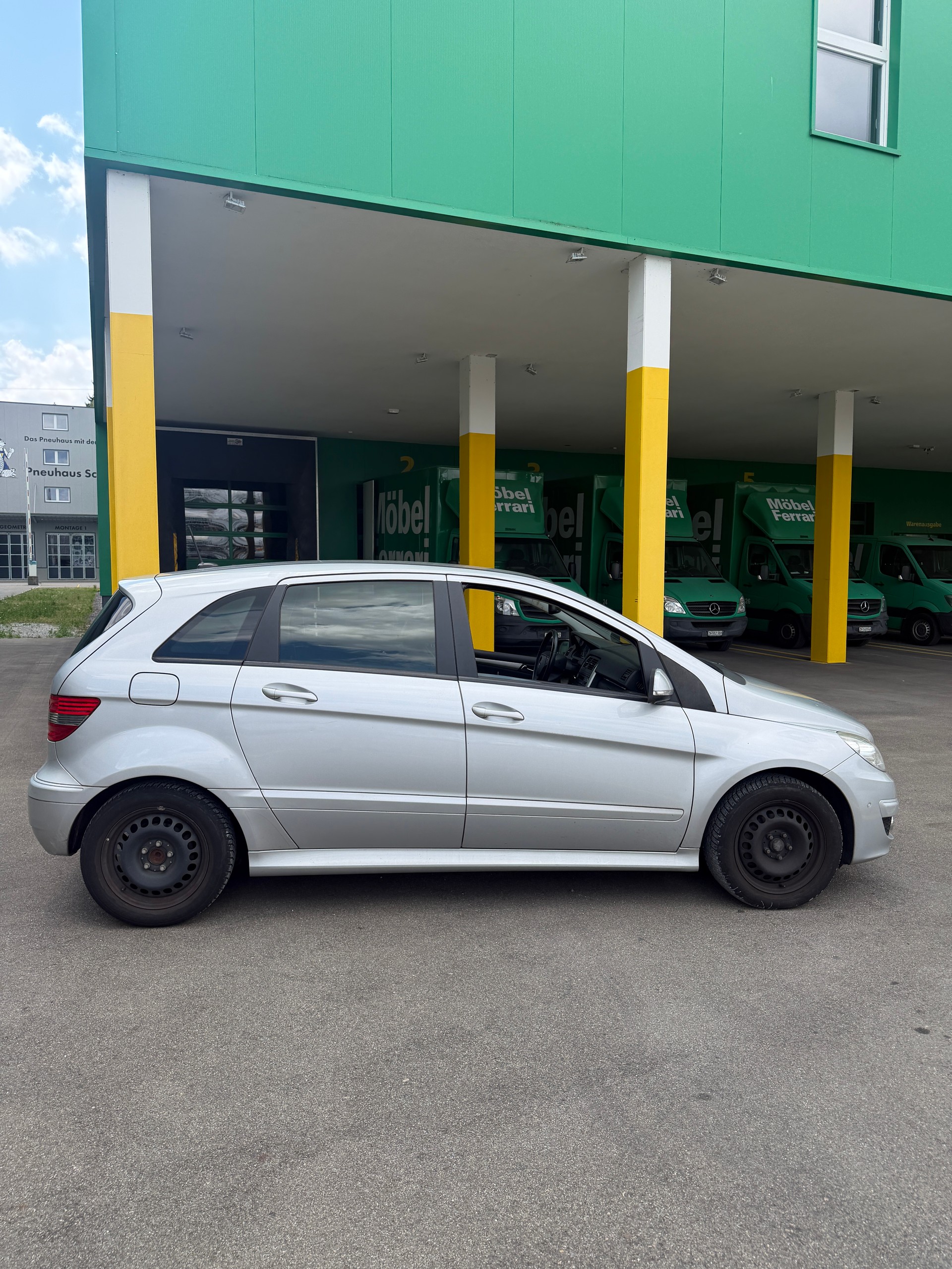 MERCEDES-BENZ B 200 Autotronic-image-7