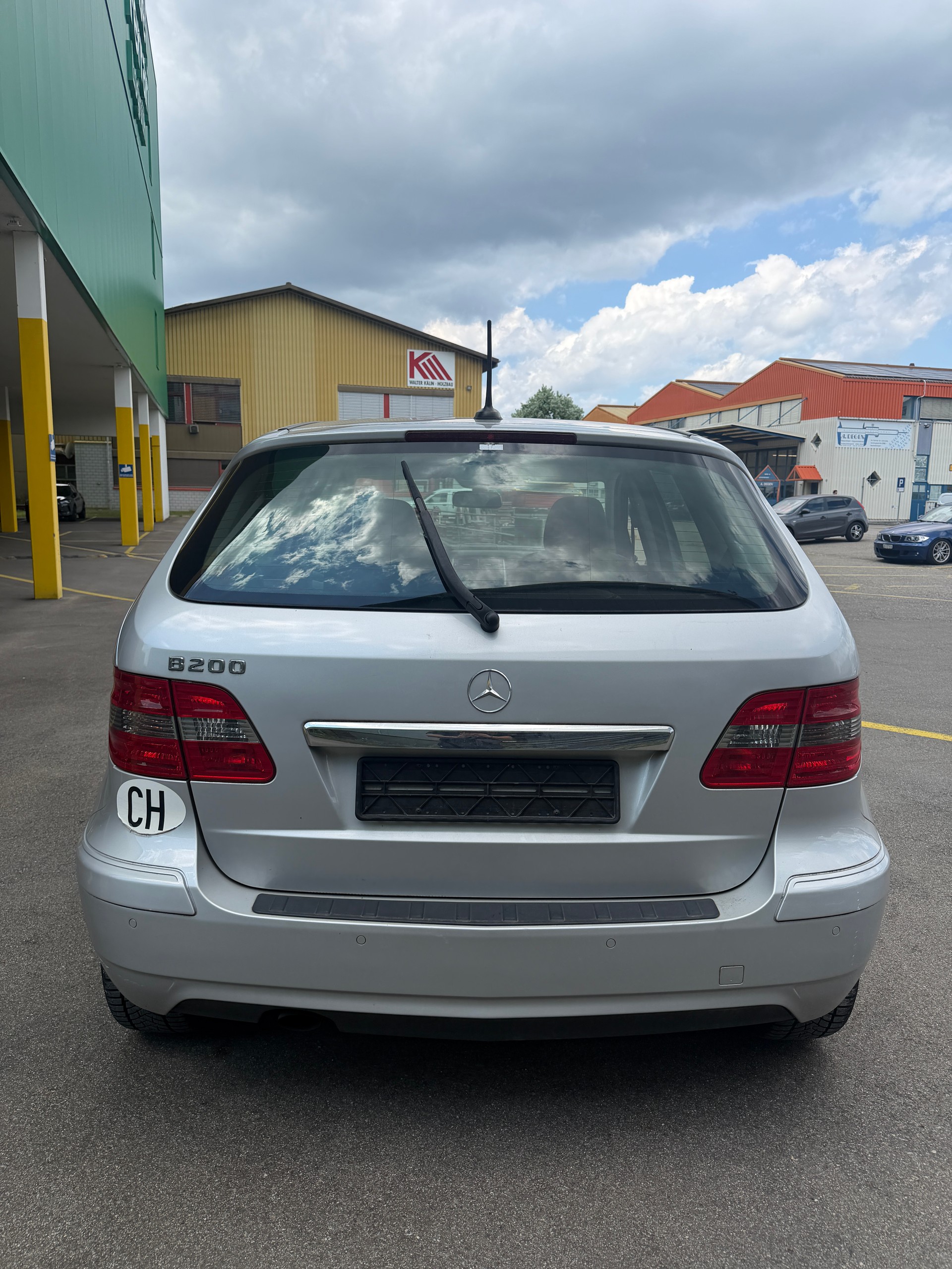 MERCEDES-BENZ B 200 Autotronic-image-5
