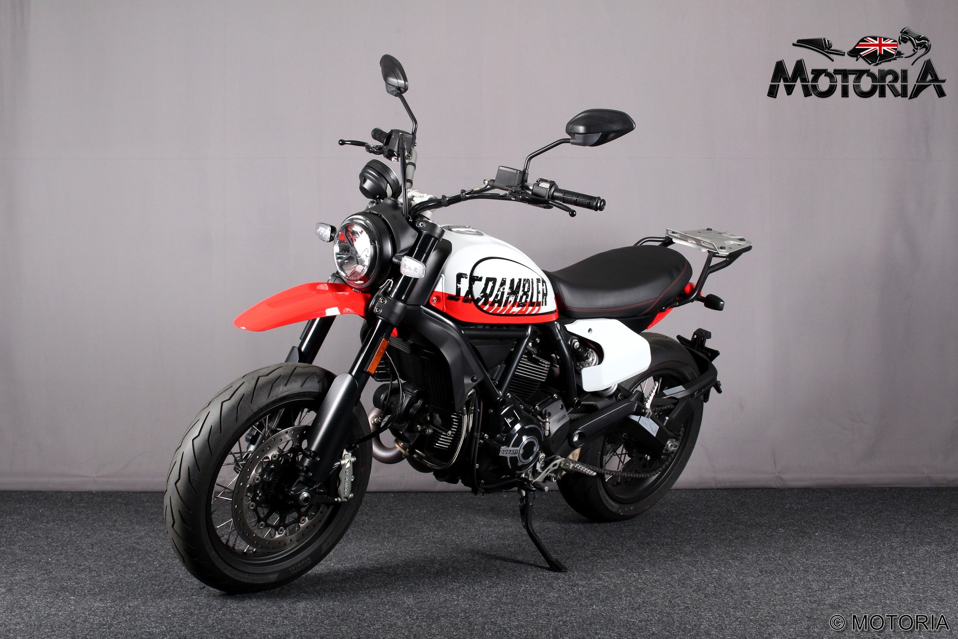 DUCATI Scrambler 803 Urban Motard-showroom-element-1