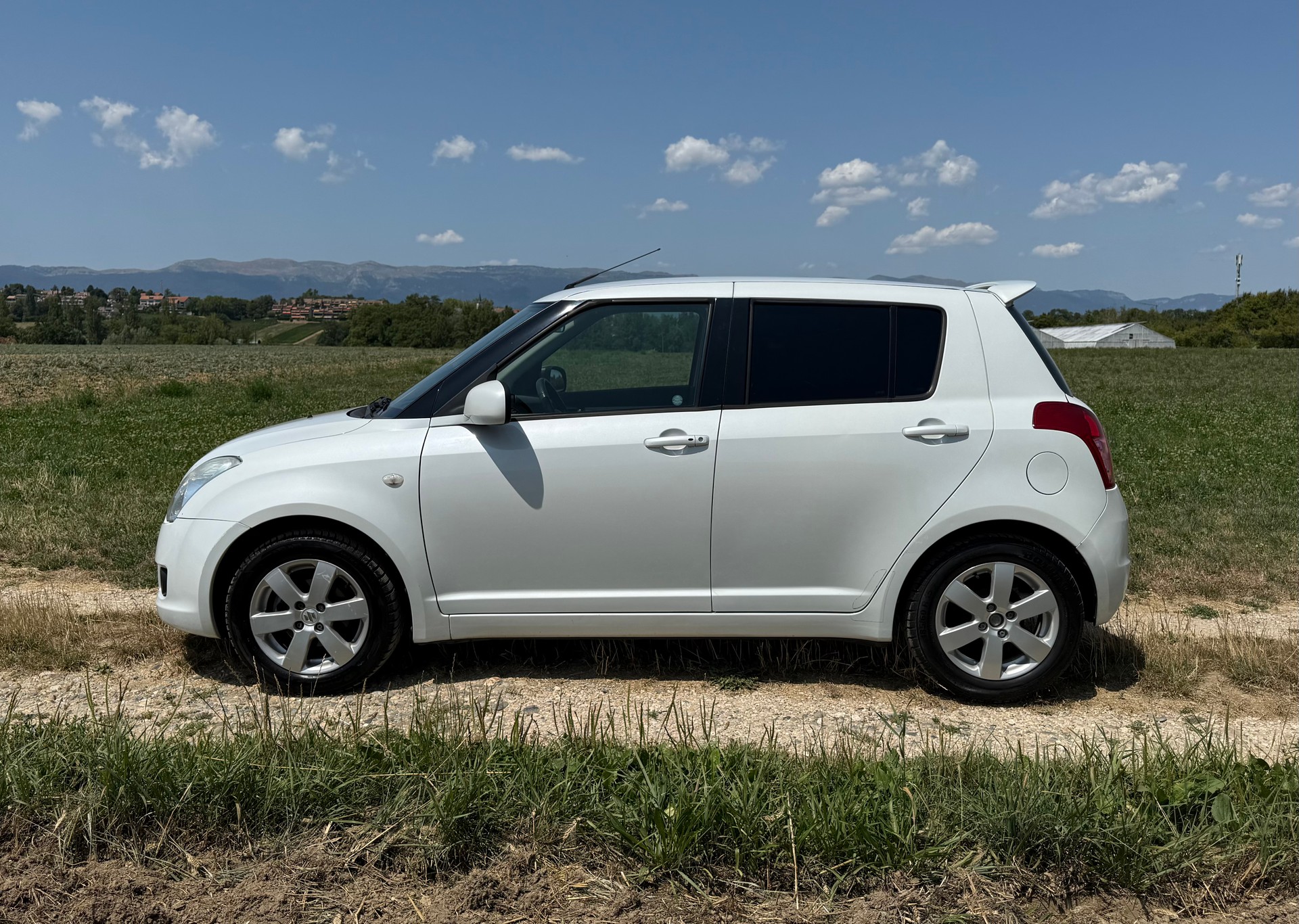 SUZUKI Swift 1.3i 16V GL Top-image-7