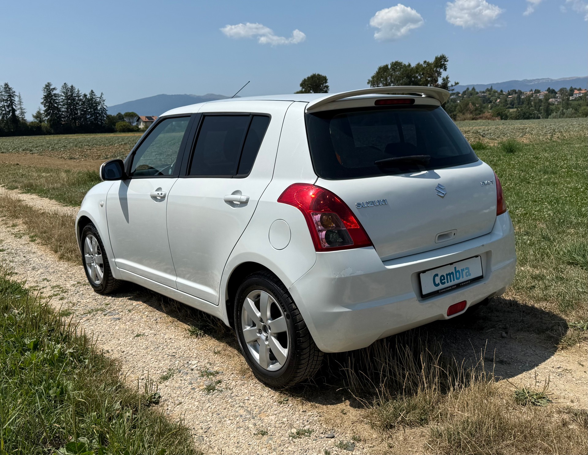 SUZUKI Swift 1.3i 16V GL Top-image-5