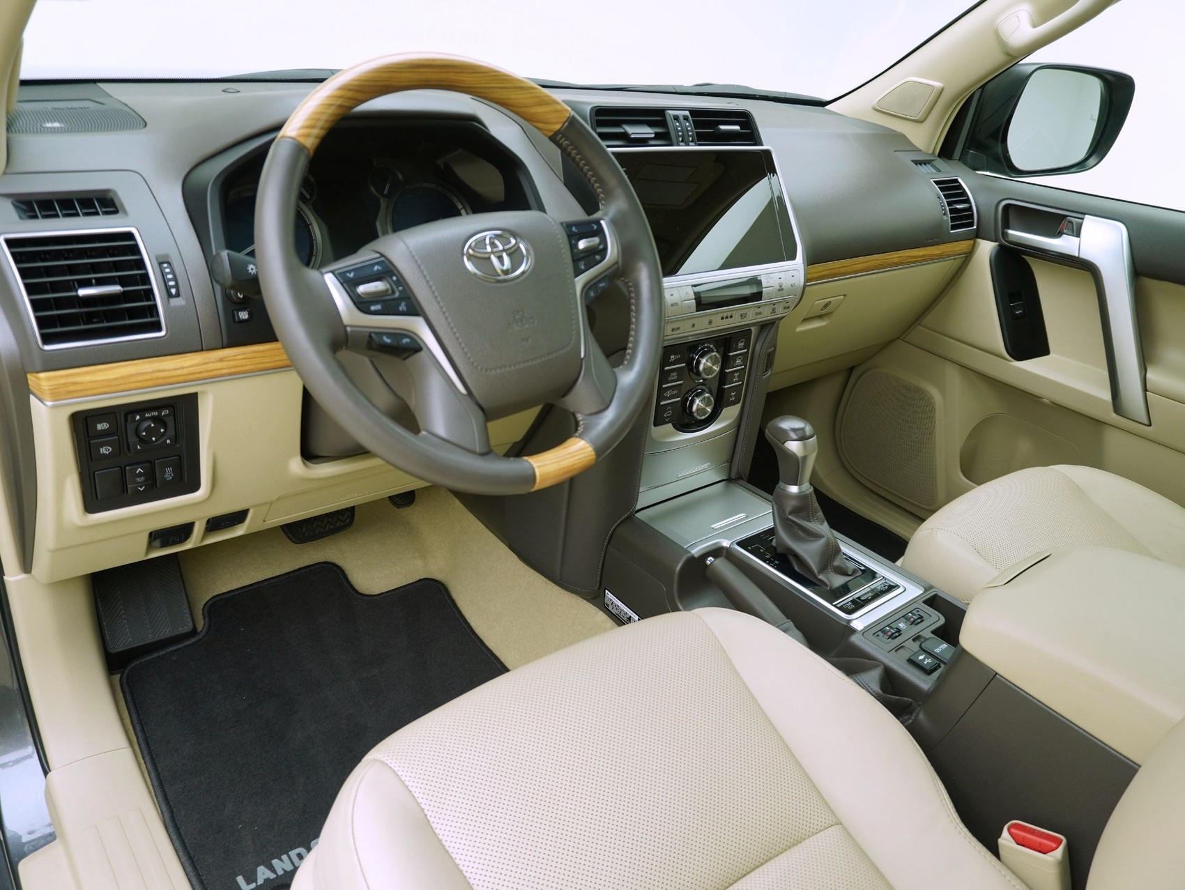 TOYOTA Land Cruiser 2.8 D Premium-image-10