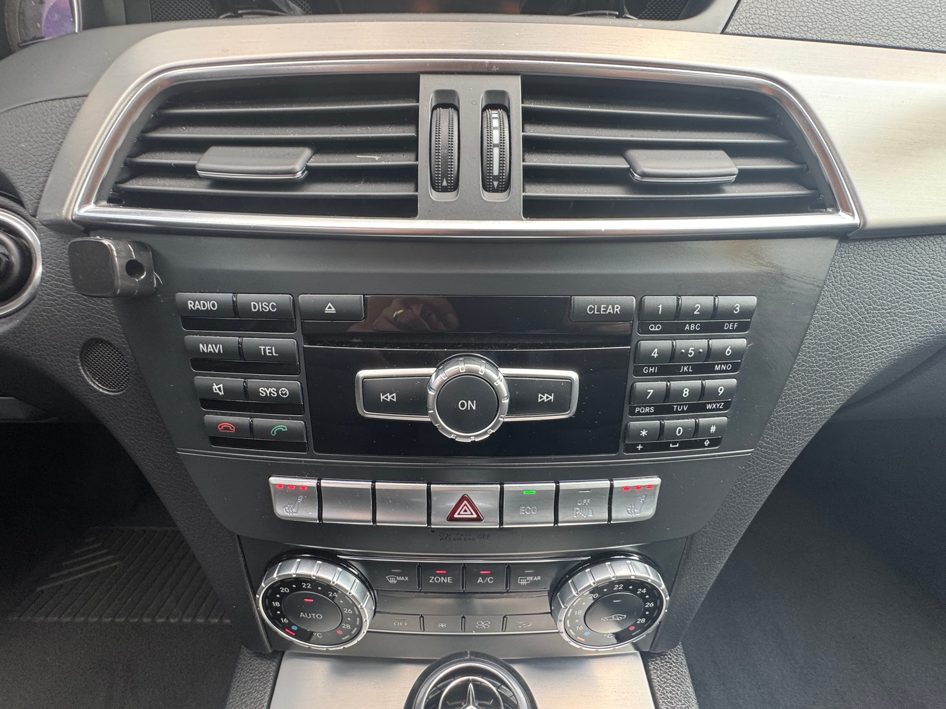 MERCEDES-BENZ C 220 CDI Avantgarde-image-12