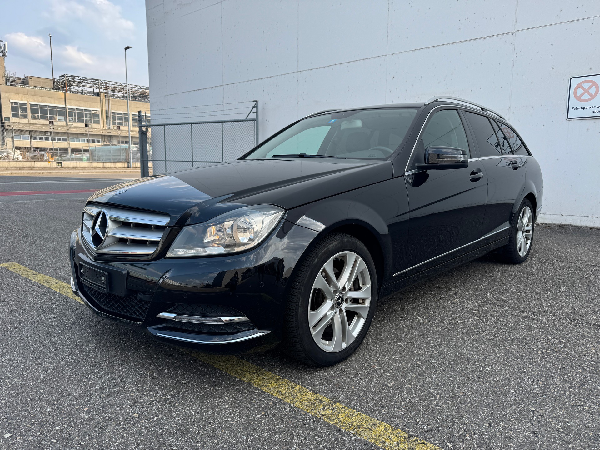 MERCEDES-BENZ C 220 CDI Avantgarde-image-0