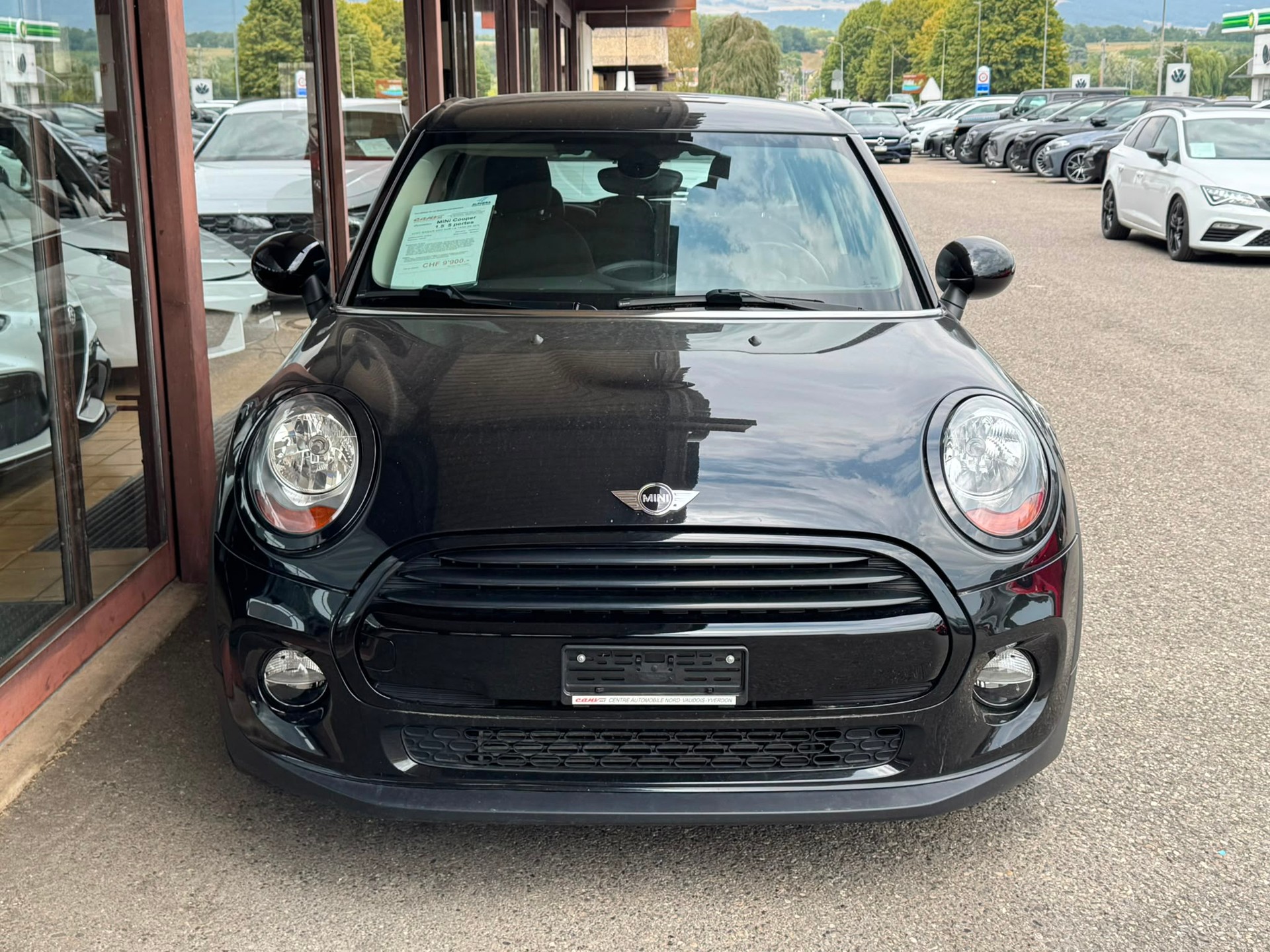 MINI Cooper-image-2