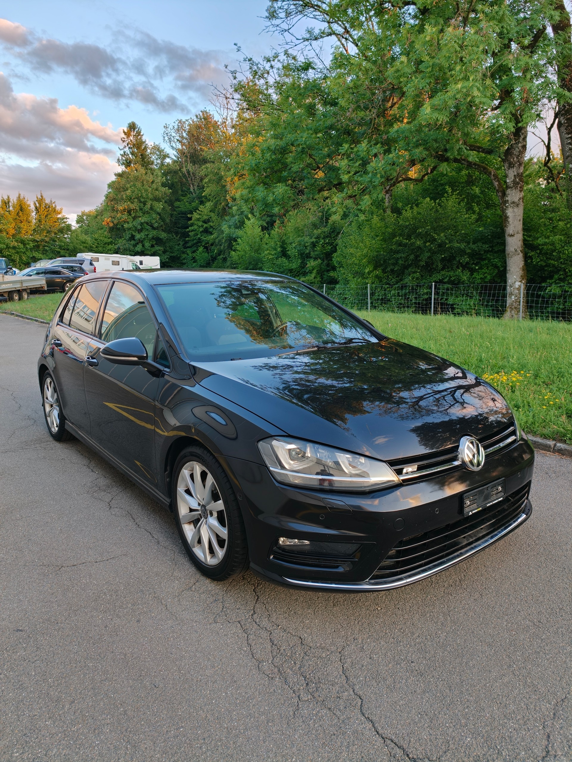 VW Golf 1.4 TSI Cup R-Line-image-2