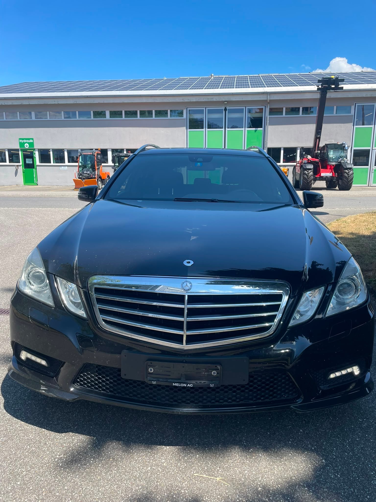 MERCEDES-BENZ E 250 CGI BlueEfficiency Avantgarde Automatic-image-0
