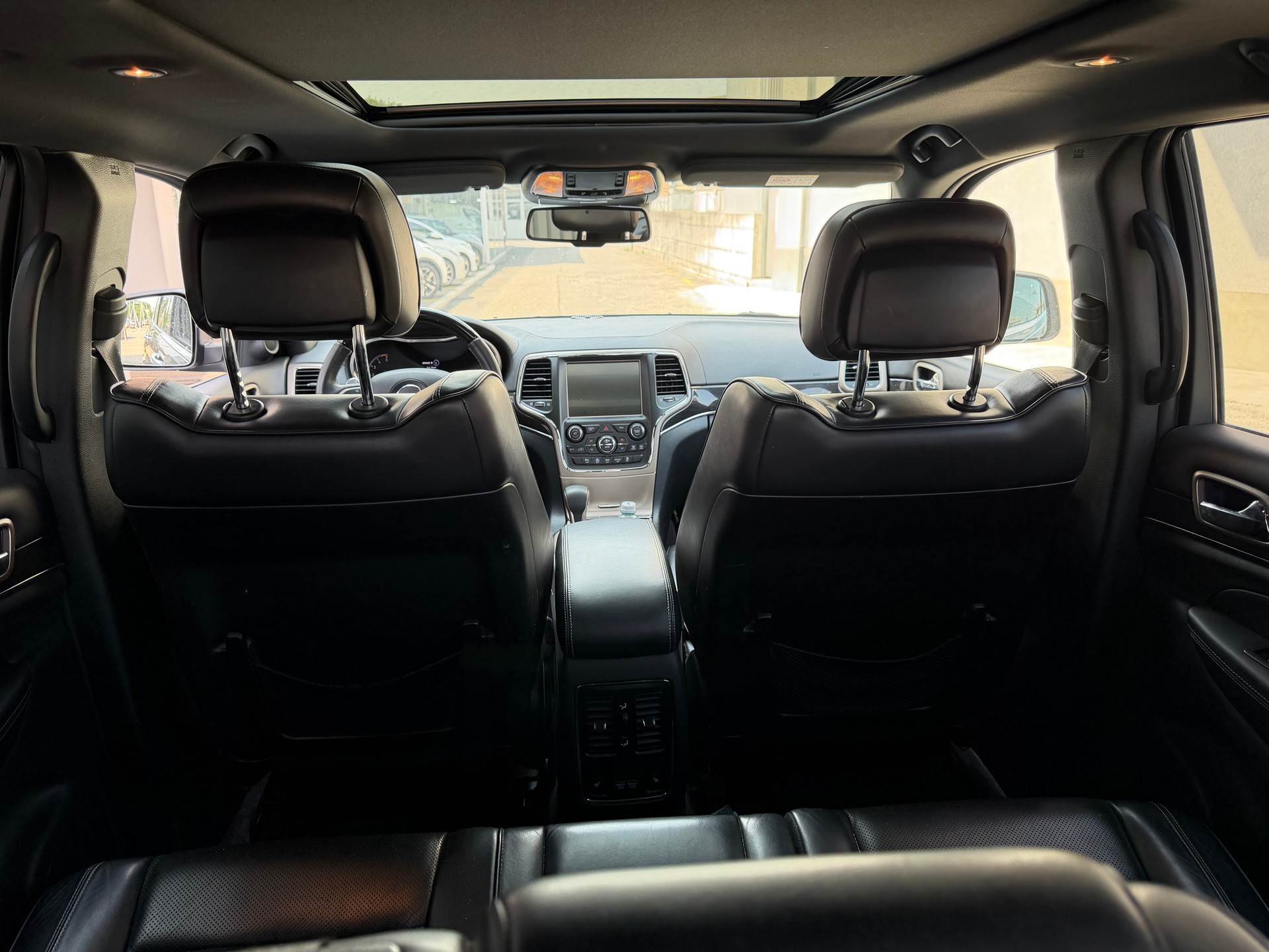 JEEP Grand Cherokee 3.0 CRD Limited Automatic-image-6