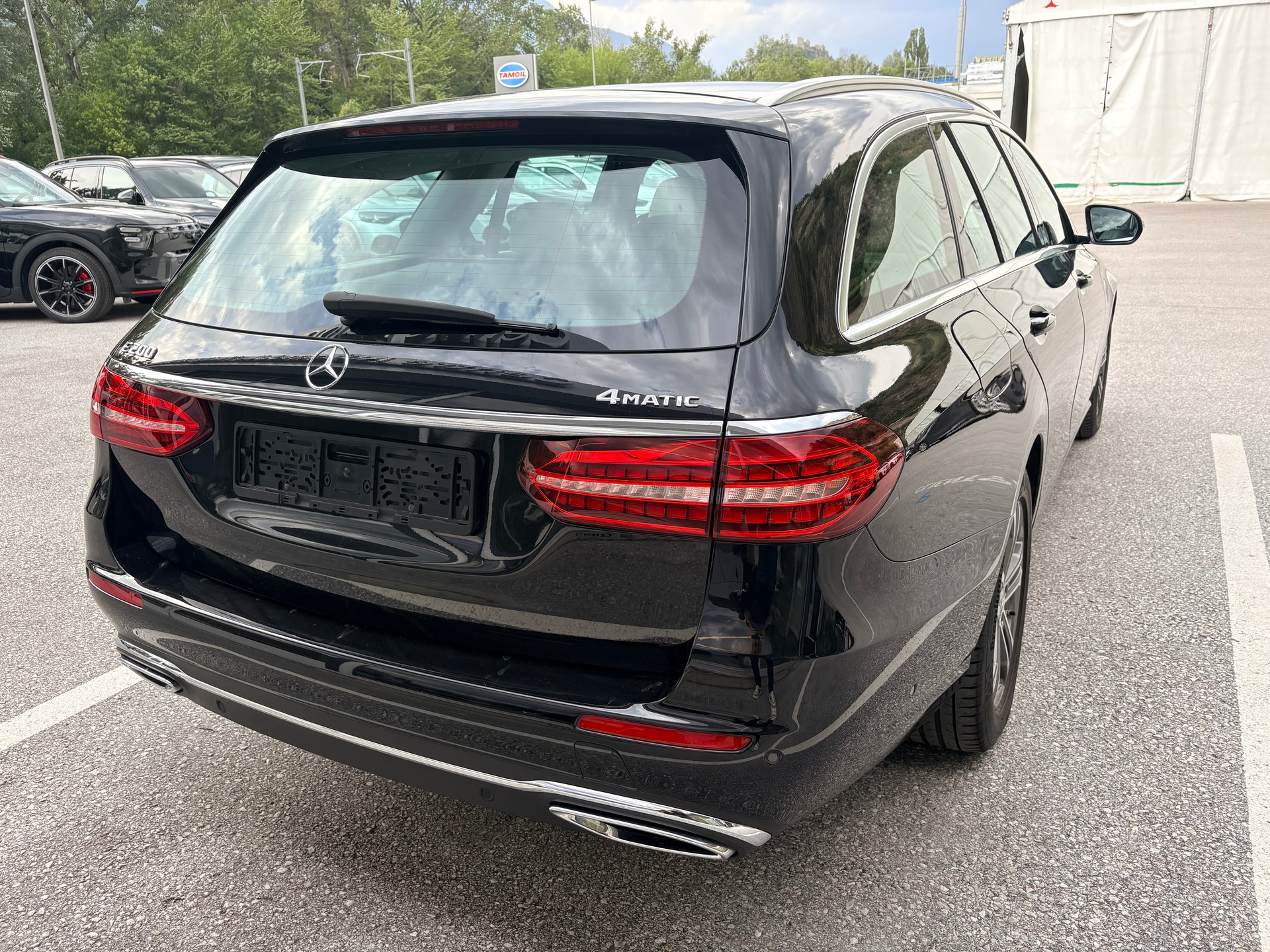MERCEDES-BENZ E 200 T 4Matic Avantgarde 9G-Tronic-image-6