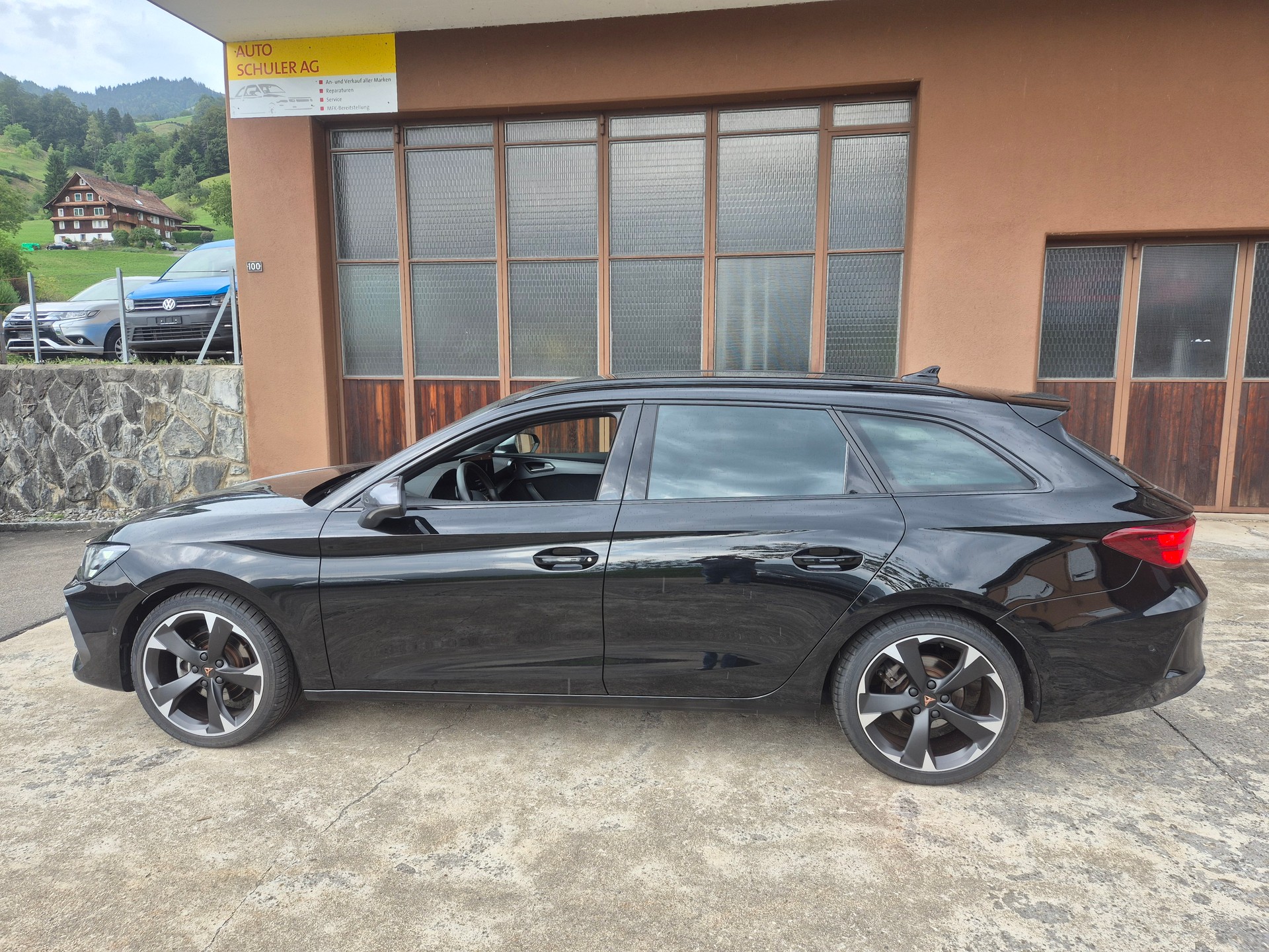 CUPRA LEON SP-image-1