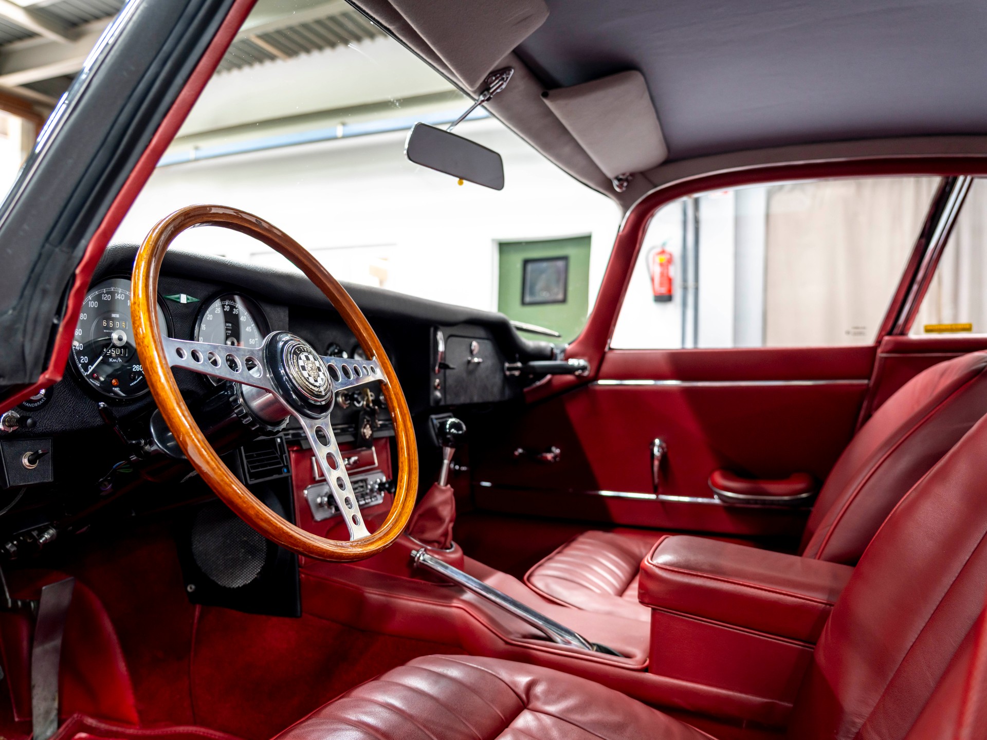 JAGUAR E-Type 4.2 Cpe Serie 1-image-14