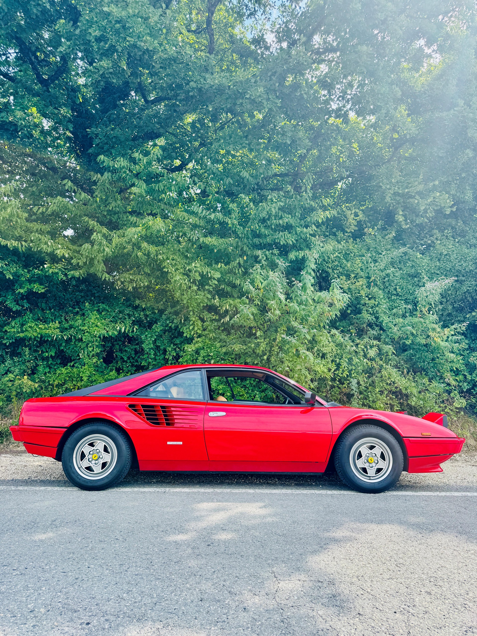 FERRARI MONDIAL QUATTROVALVOLE-image-0
