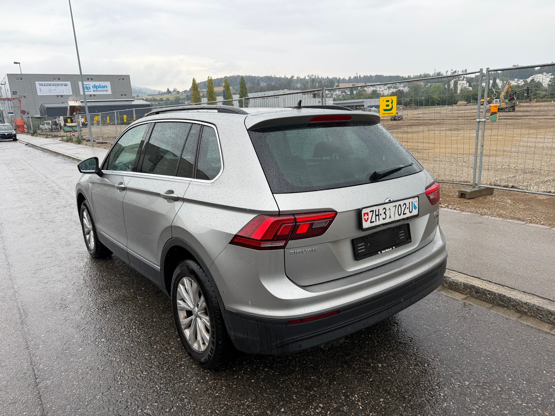 VW Tiguan 2.0 TDI SCR Trendline 4Motion DSG-image-5