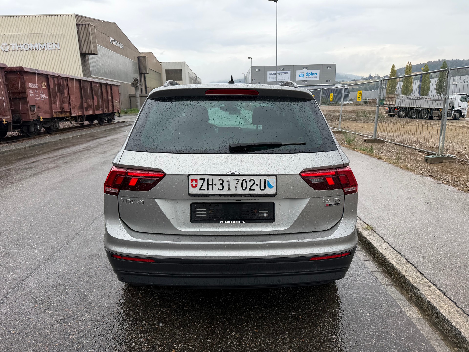 VW Tiguan 2.0 TDI SCR Trendline 4Motion DSG-image-4