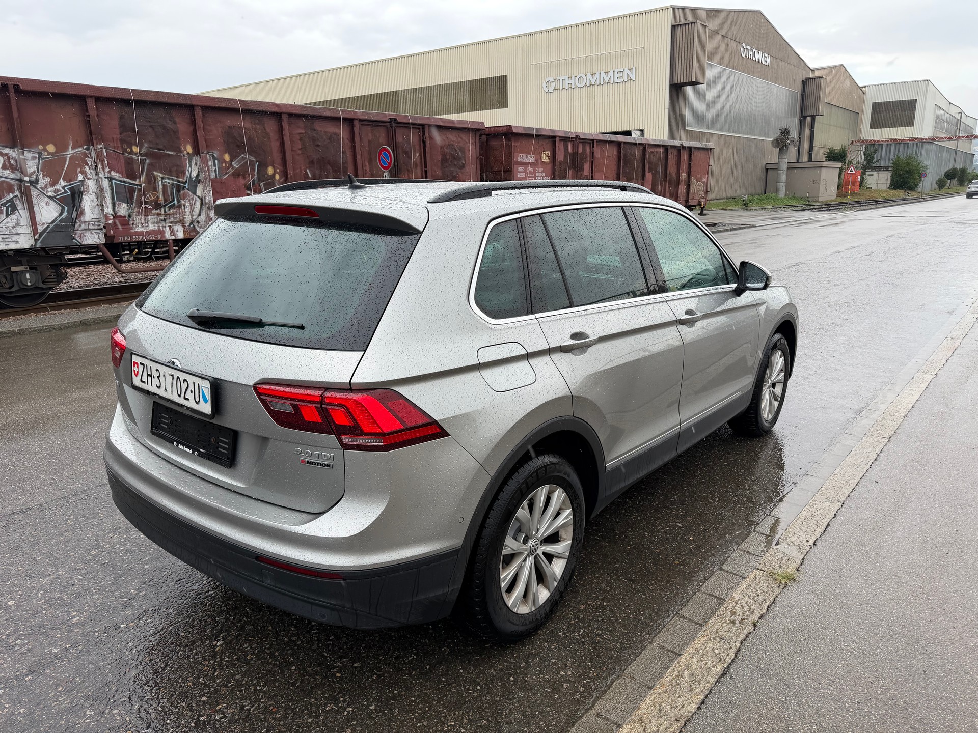 VW Tiguan 2.0 TDI SCR Trendline 4Motion DSG-image-3