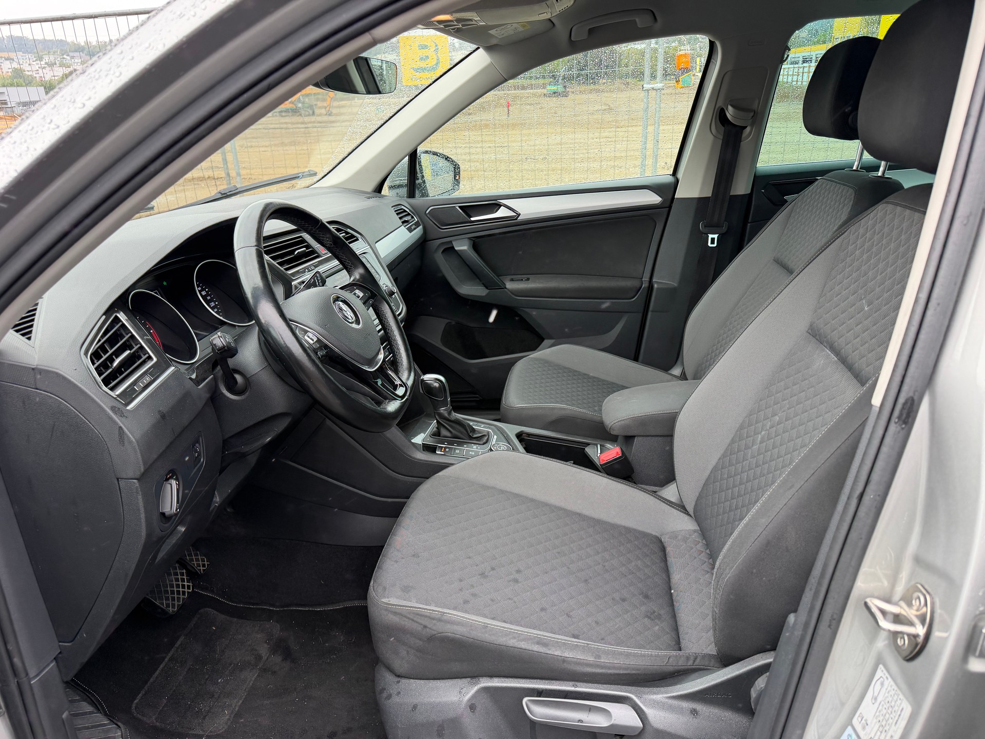 VW Tiguan 2.0 TDI SCR Trendline 4Motion DSG-image-6