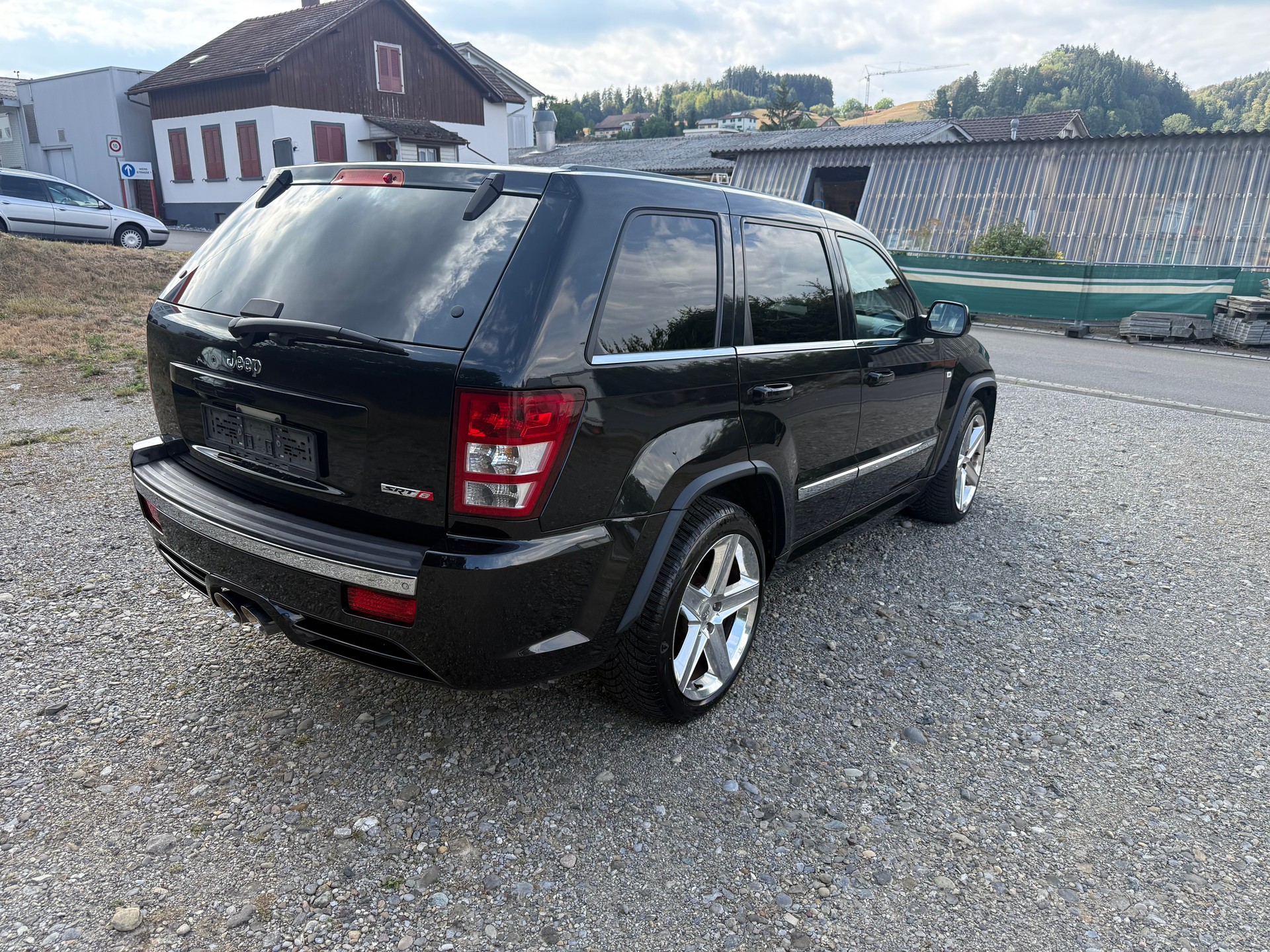 JEEP Grand Cherokee 6.1 HEMI SRT8 Automatic-image-4