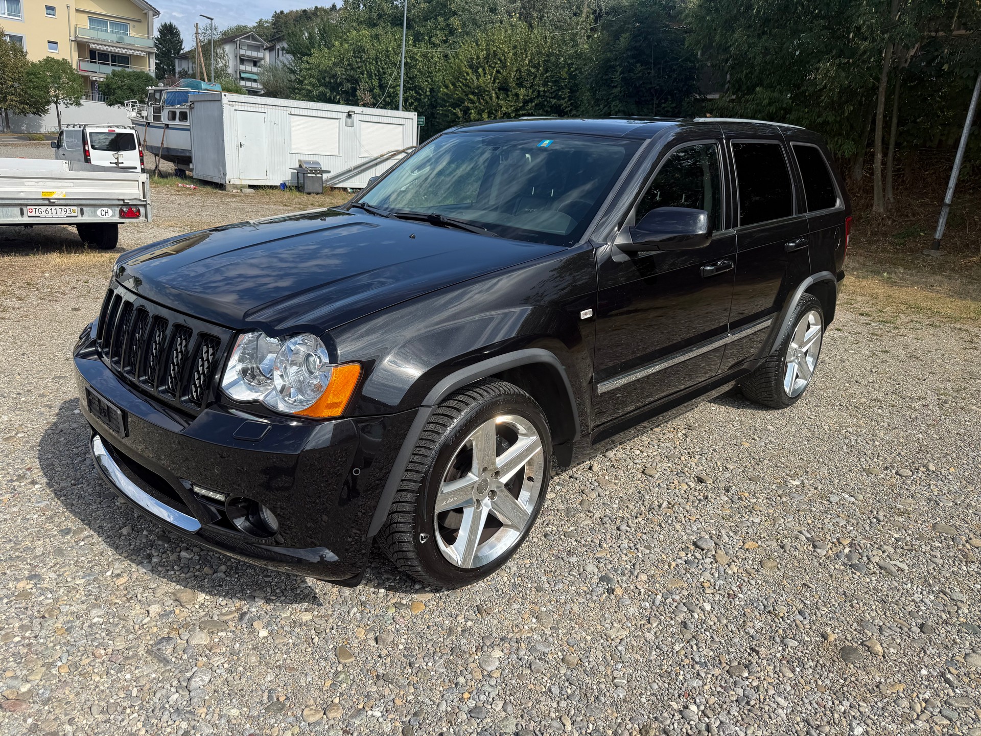 JEEP Grand Cherokee 6.1 HEMI SRT8 Automatic-image-2