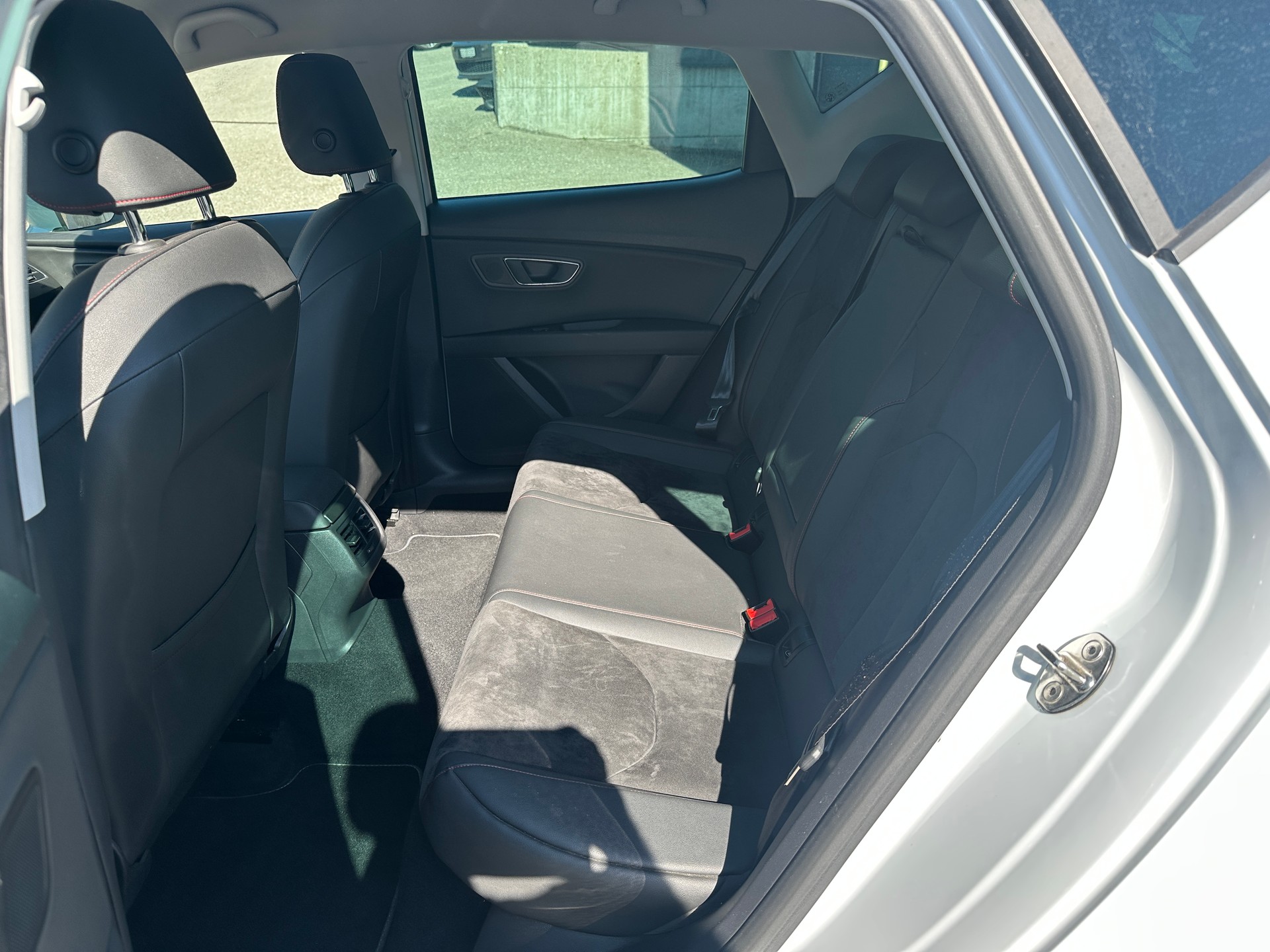 SEAT Leon 1.4 TSI ACT FR DSG-image-7