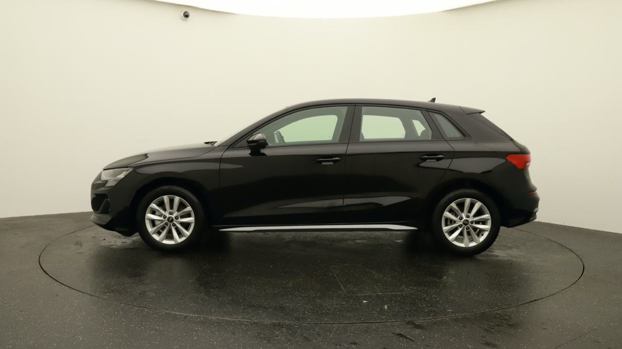 AUDI A3 Sportback TFSI 110 kW advanced S tronic-image-1