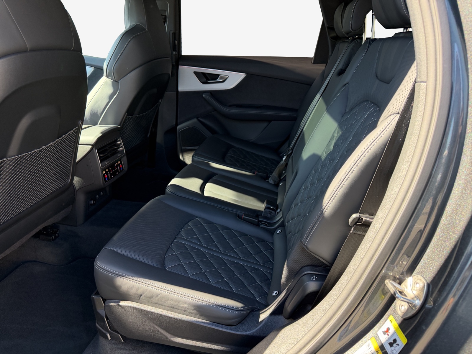 AUDI Q7 SUV TDI quattro 210 kW S Line tiptronic-image-11