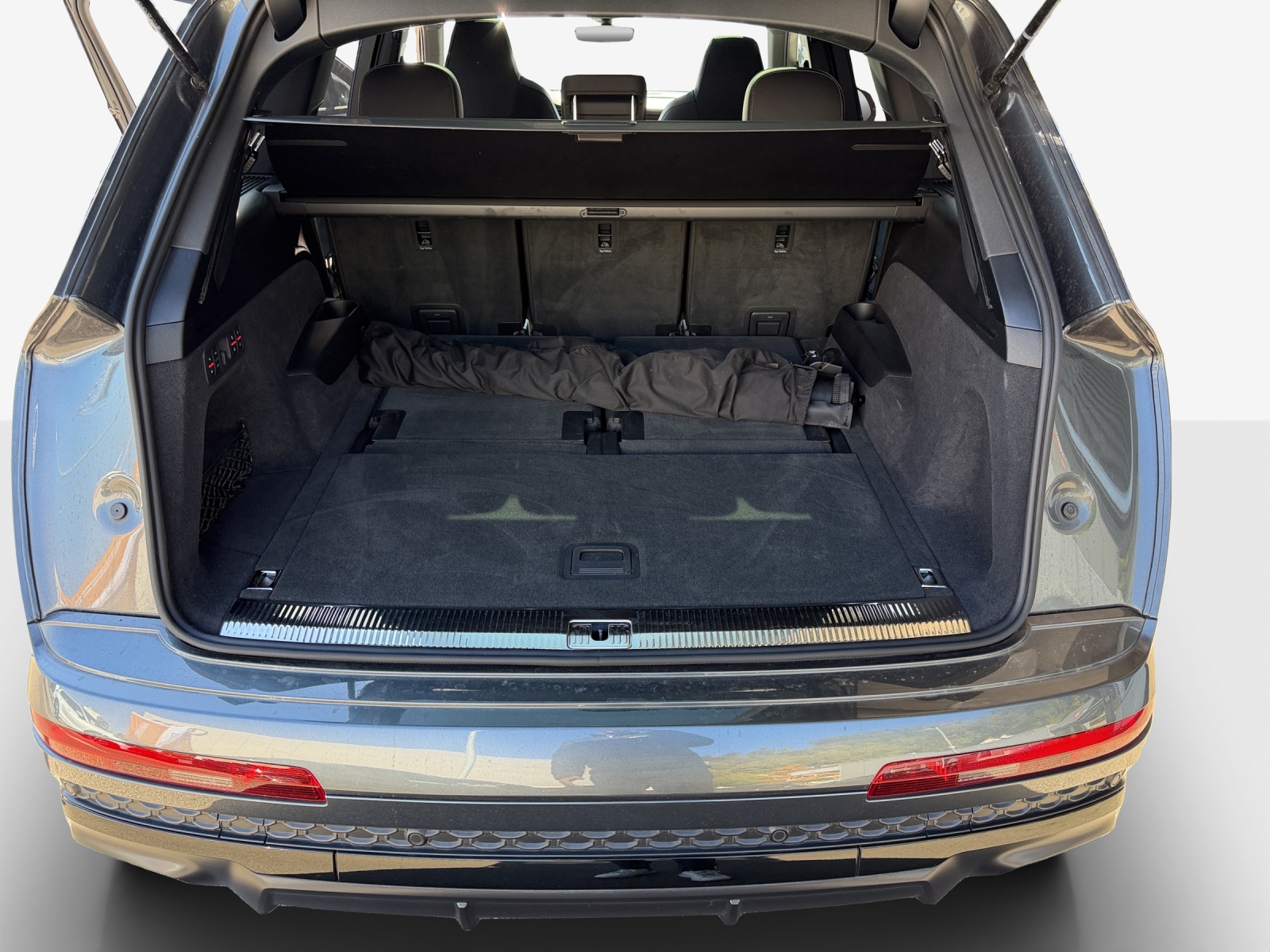 AUDI Q7 SUV TDI quattro 210 kW S Line tiptronic-image-12
