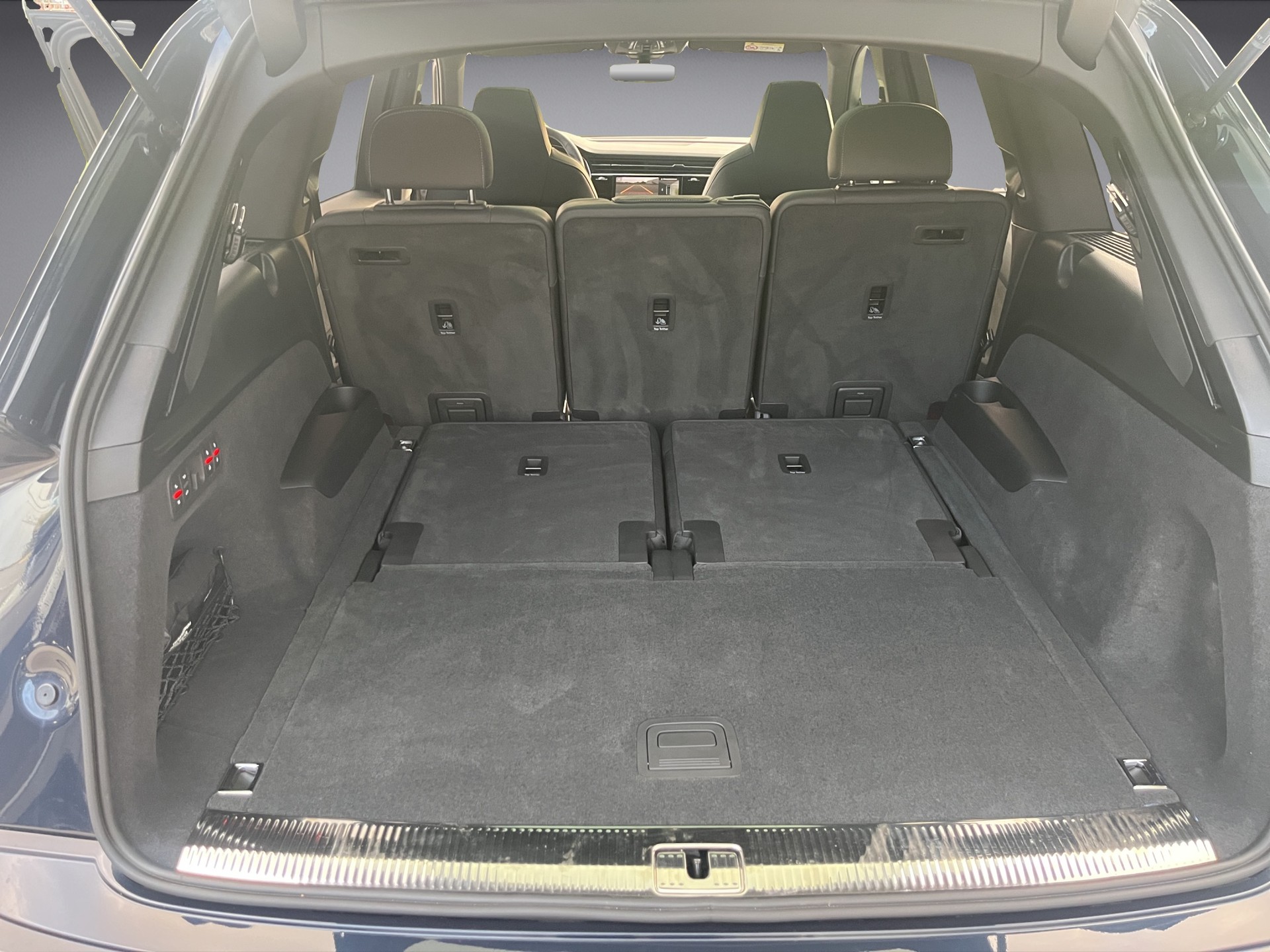 AUDI Q7 SUV TFSI quattro 250 kW S line tiptronic *S-Sportsitze plus, 7 Plätzer, Allradlenkung, Panodach, B&O, Vollausstattung!*-image-17