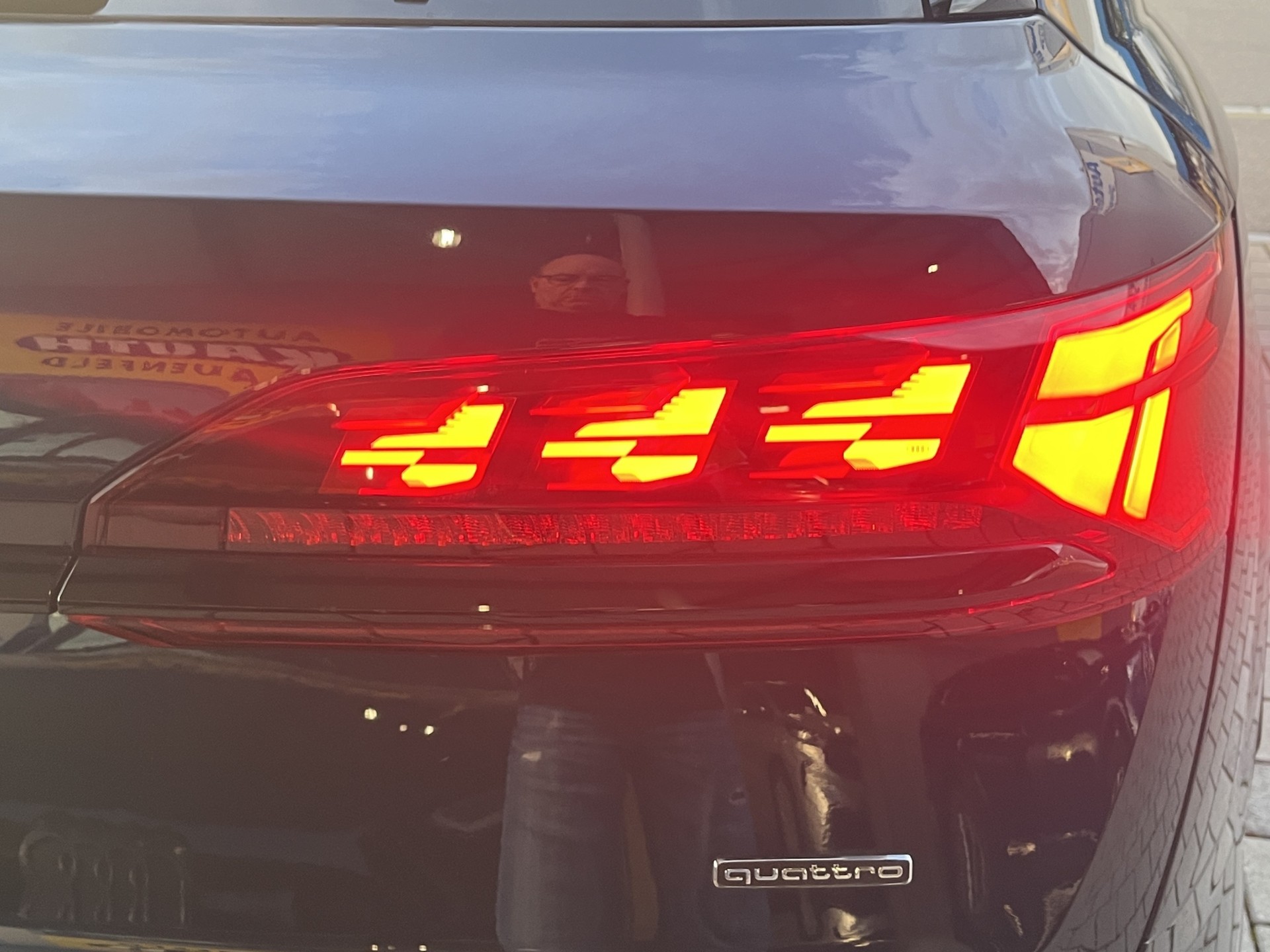 AUDI Q7 SUV TFSI quattro 250 kW S line tiptronic *S-Sportsitze plus, 7 Plätzer, Allradlenkung, Panodach, B&O, Vollausstattung!*-image-31