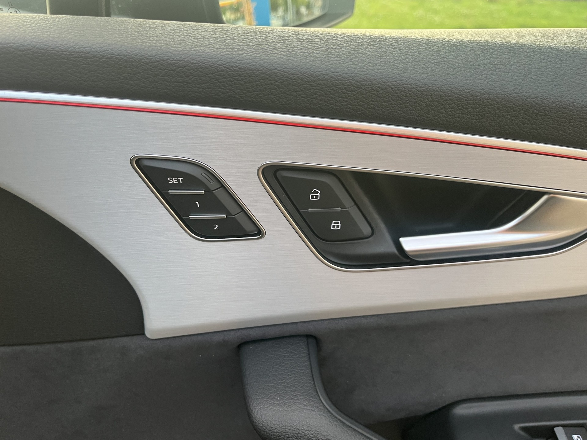 AUDI Q7 SUV TFSI quattro 250 kW S line tiptronic *S-Sportsitze plus, 7 Plätzer, Allradlenkung, Panodach, B&O, Vollausstattung!*-image-23