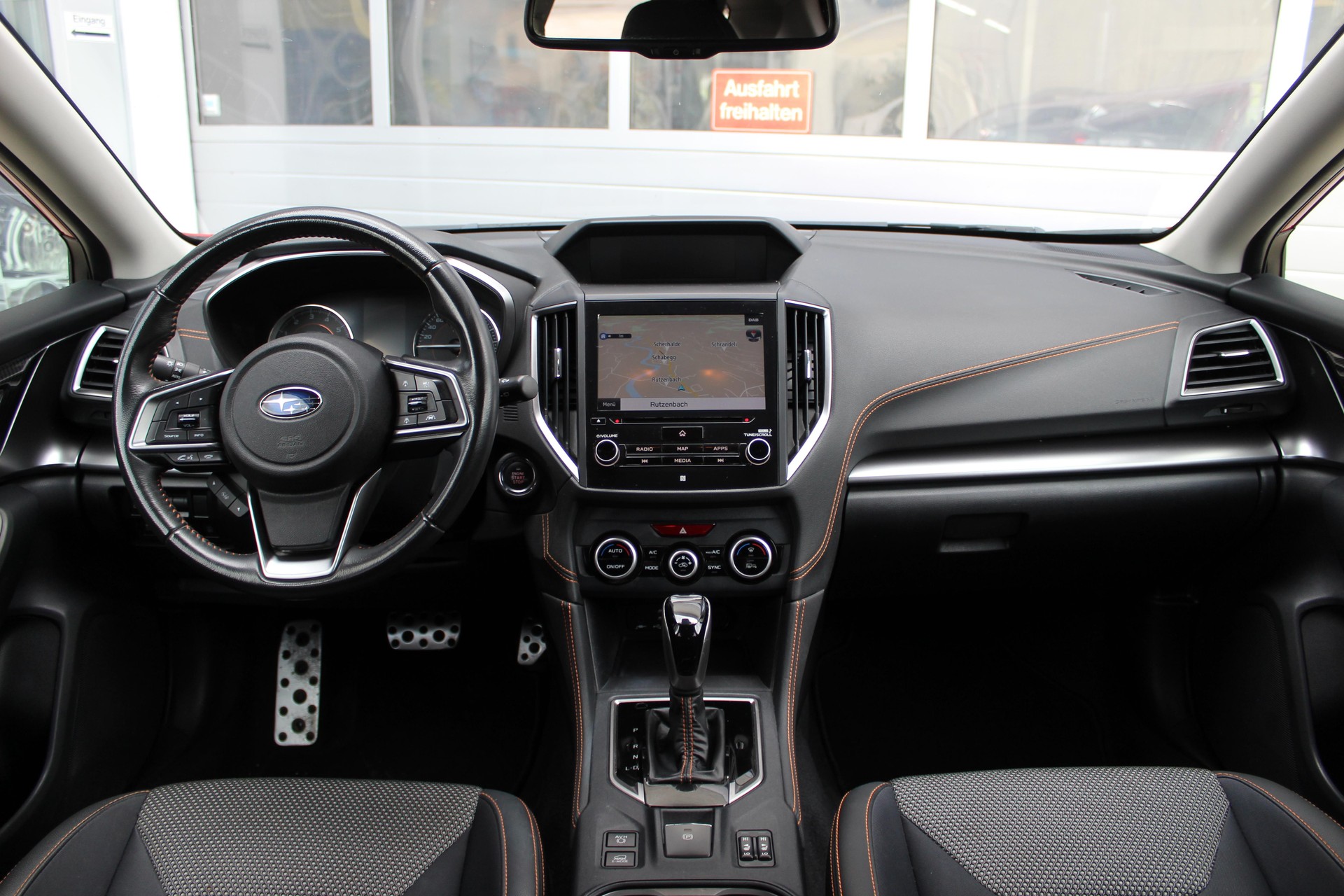 SUBARU XV 1.6i Swiss Plus-image-7